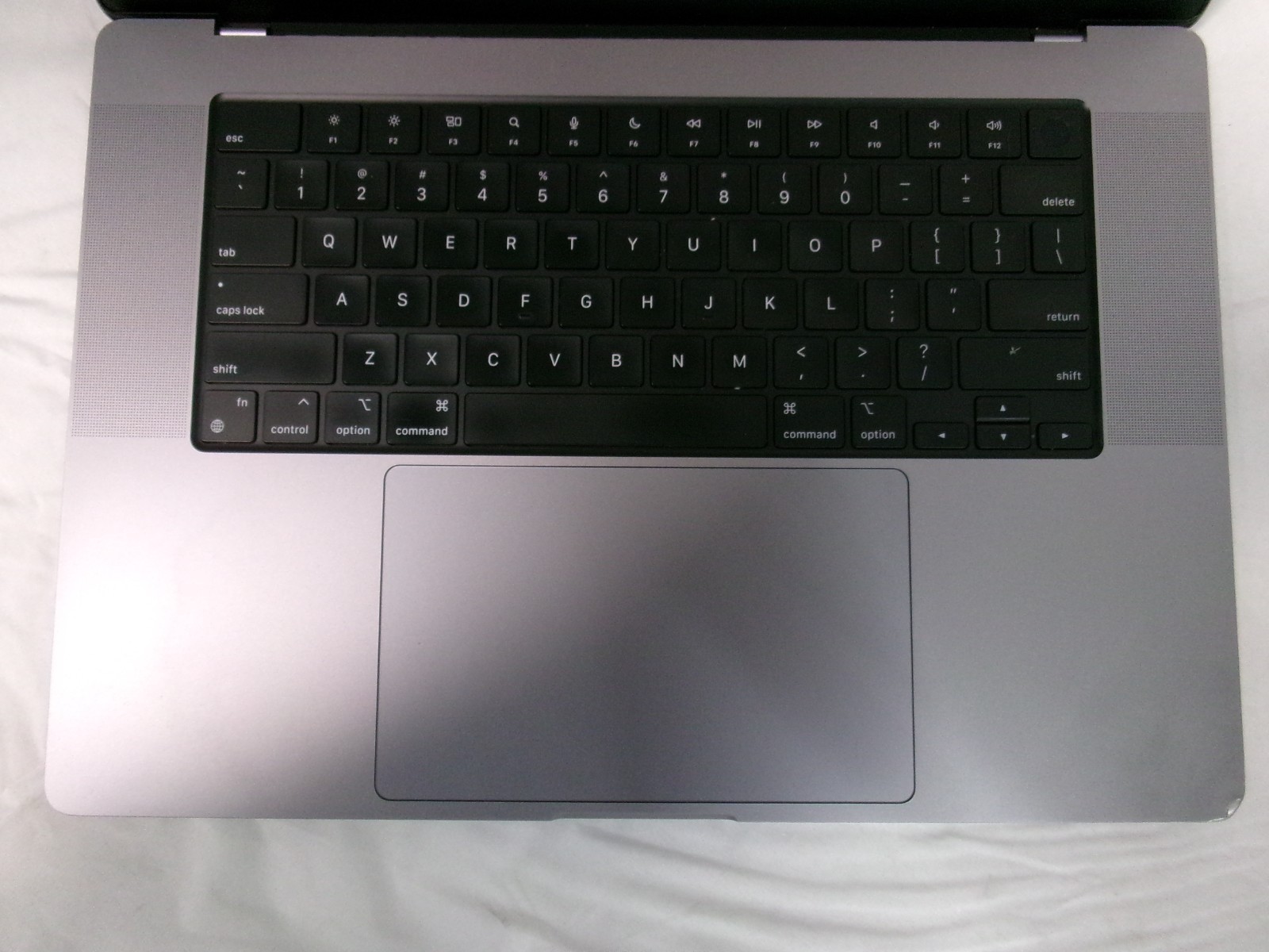 Apple MacBook Pro 16″ 2021 A2485, M1 Pro, 16GB RAM, 512GB SSD, MacOS Sequoia