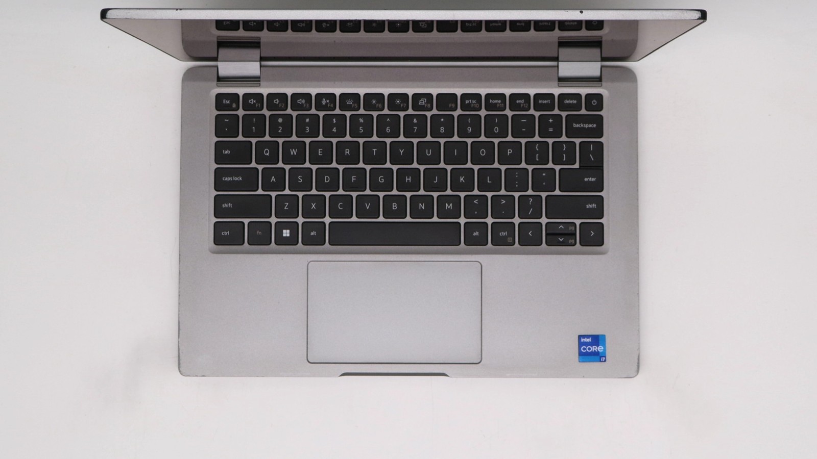 Dell Latitude 5330 13″ i7-1265u 16GB 512GB – Fair READ DESC