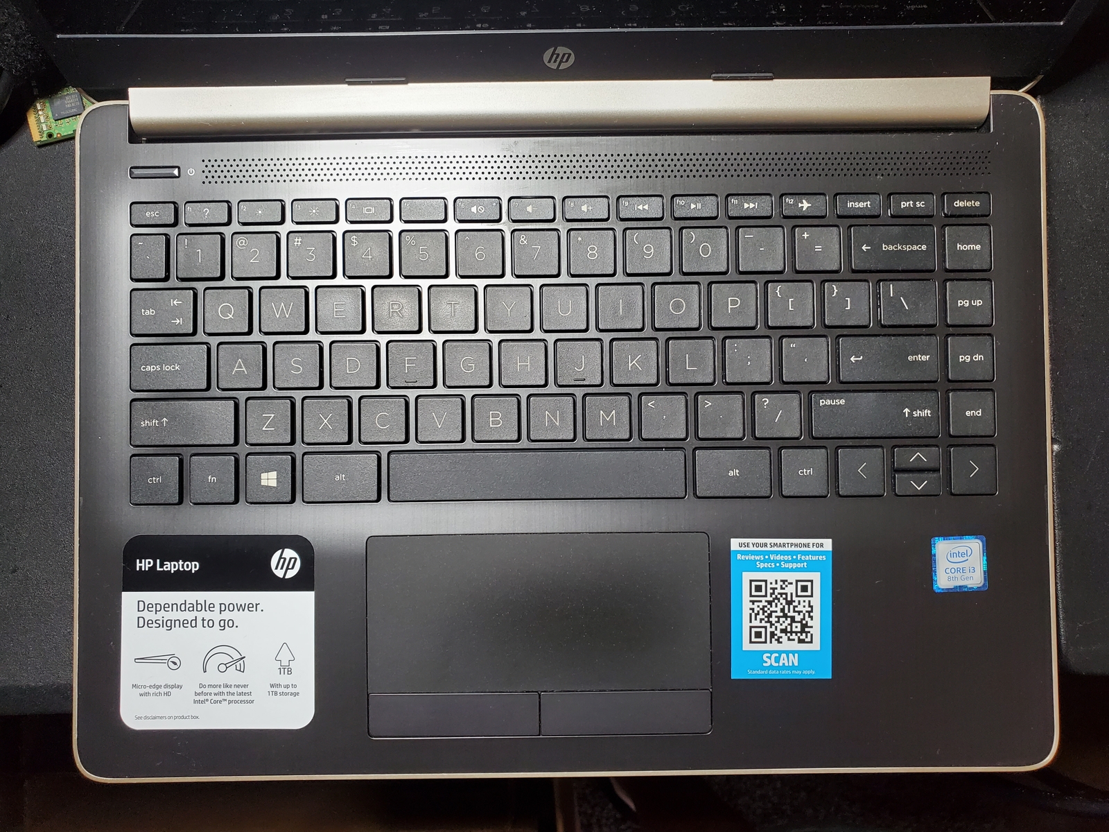 14″ Laptop – Intel Core i3 – 8GB Memory – 1TB Hard Drive – HP Finish In Pale Gol