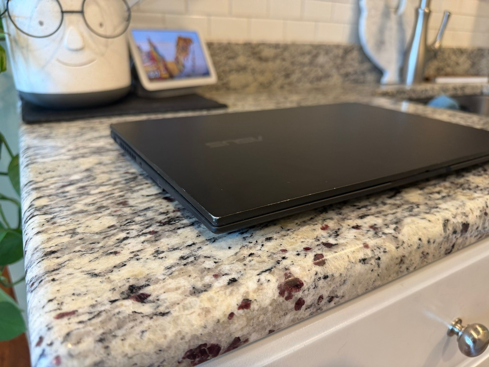 ASUS Q540VJ-I93050 3k OLED 15.6” (1TB SSD Intel Core i9-13900H 2.6GHz 40GB RAM)