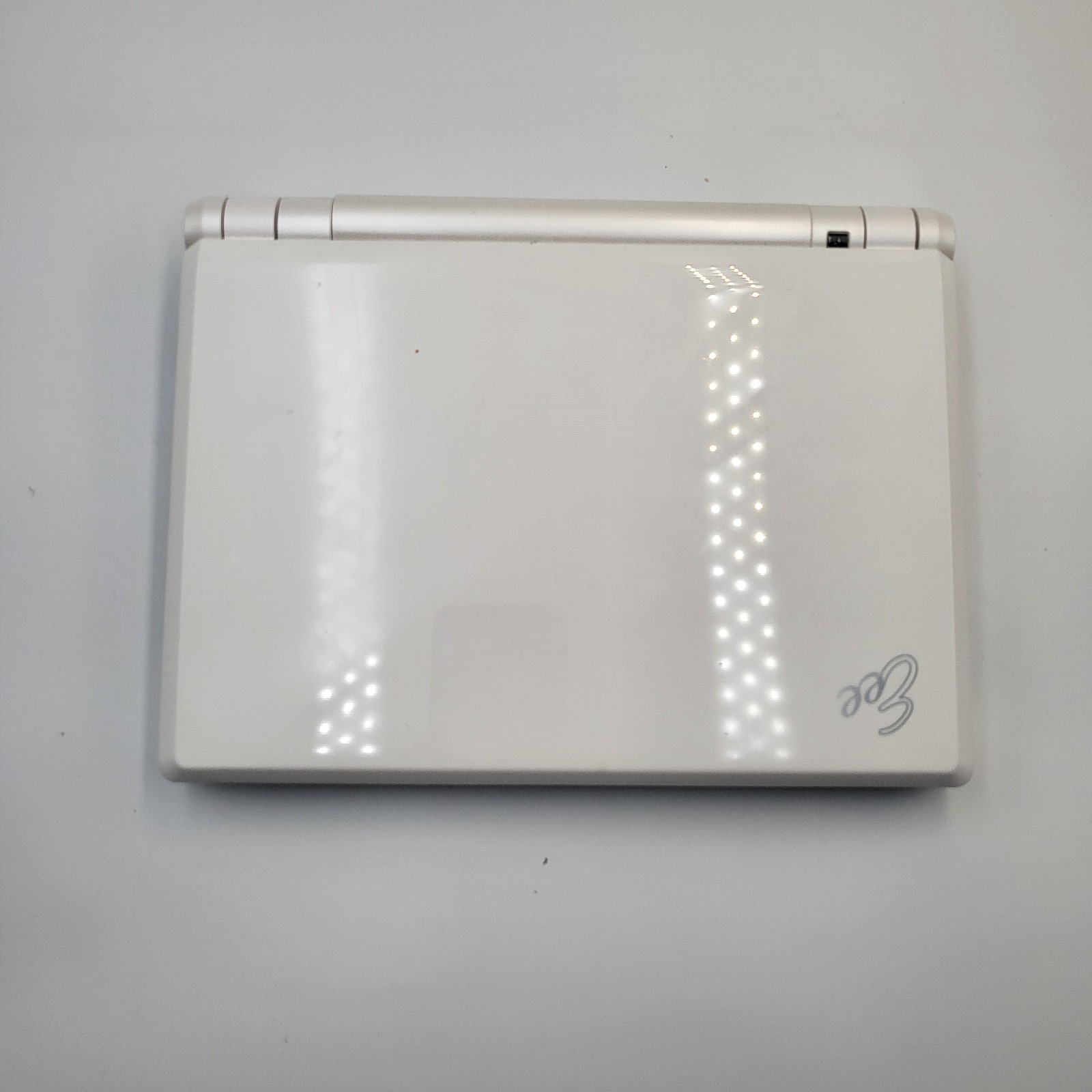 Asus EEE PC 900A 1.6Ghz, 2GB RAM, 4GB SSD