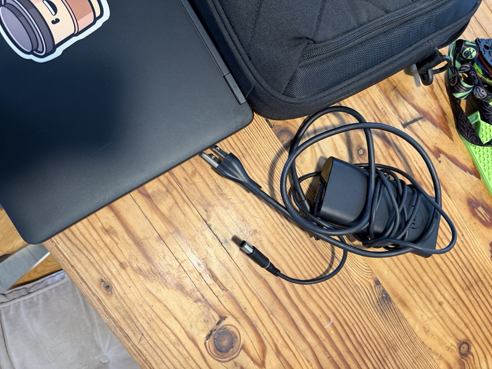 Dell Latitude E5450 Laptop And Case logic Laptop Bag