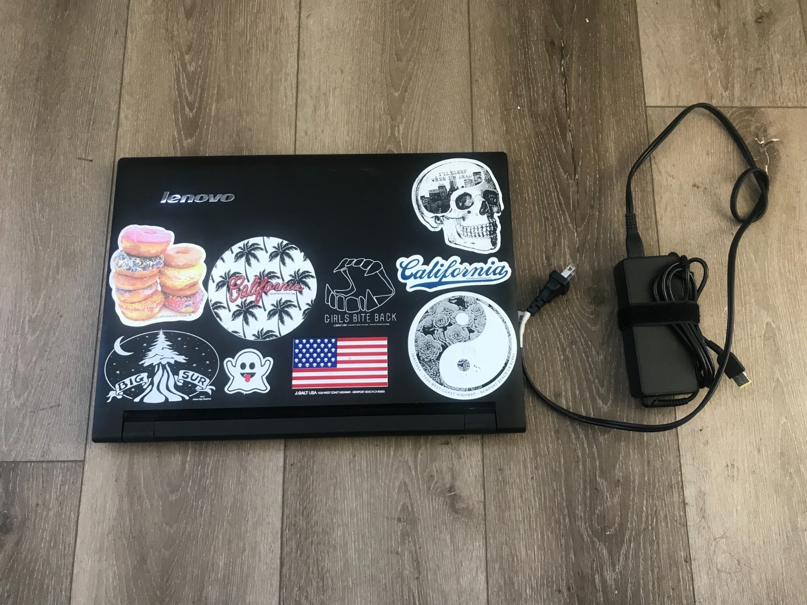 Lenovo IdeaPad Flex 15D 15.6″ AMD E1-2100 AUP 1.00 GHz 4GB 500GB SATA HDD Win 10