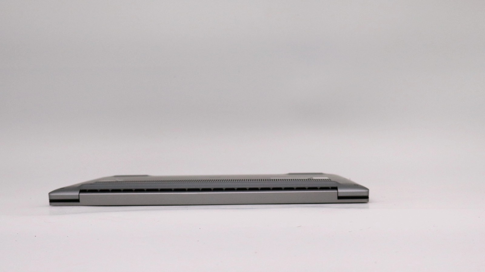 Dell Precision 5480 14″ i7-13700h 16GB 512GB – Good