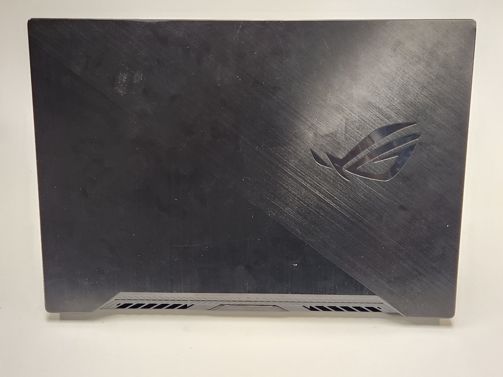 ASUS Zephyrus G GU502DU AMD Ryzen 7 3750H 2.3GHz GTX 1660 Ti 16GB 512GB W11H