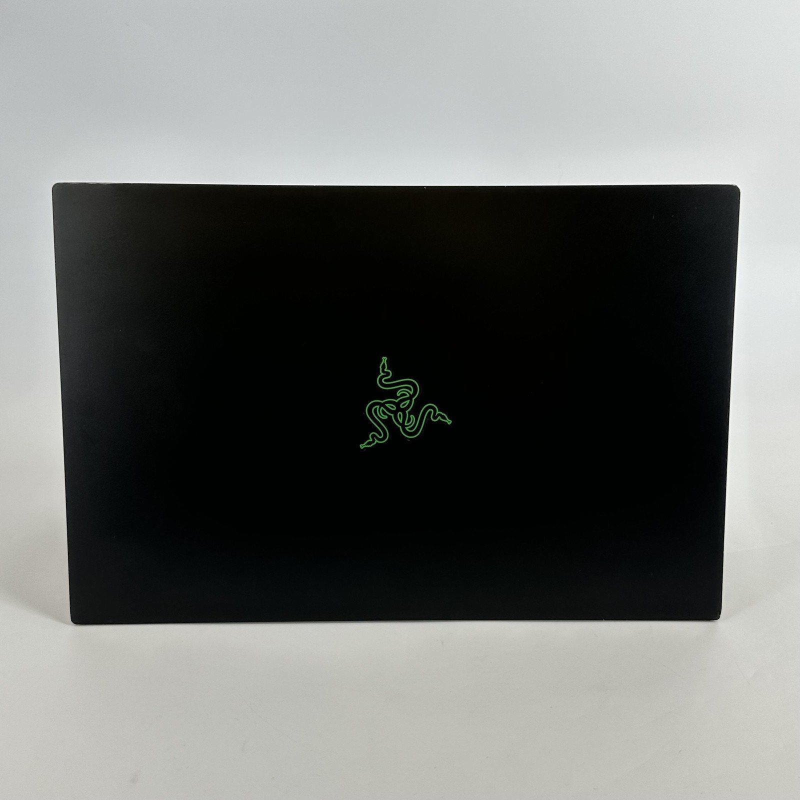 Razer Blade 15 240Hz 2K 2.4 GHz i7-12800H 32GB 1TB SSD RTX 3080 Ti BENT FRAME