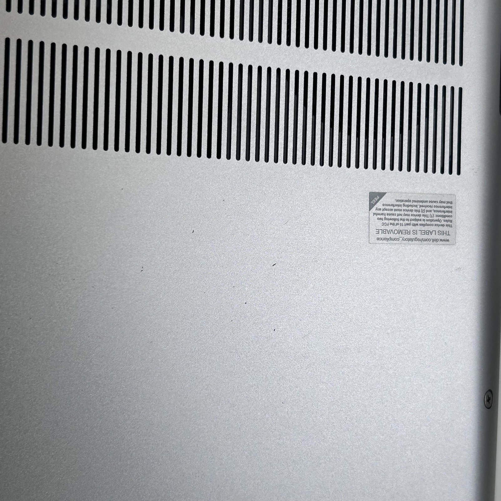 Dell Precision 7750 17 FHD i9-10885H 32GB 512GB SSD Quadro RTX 5000 BENT FRAME