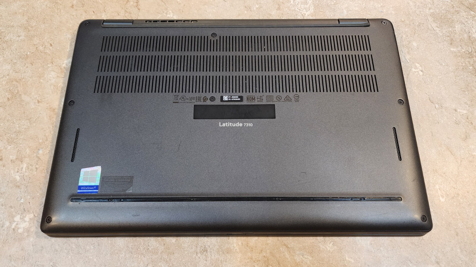 Dell Latitude 7310 13.3″ FHD i5-10310U 16GB RAM No SSD