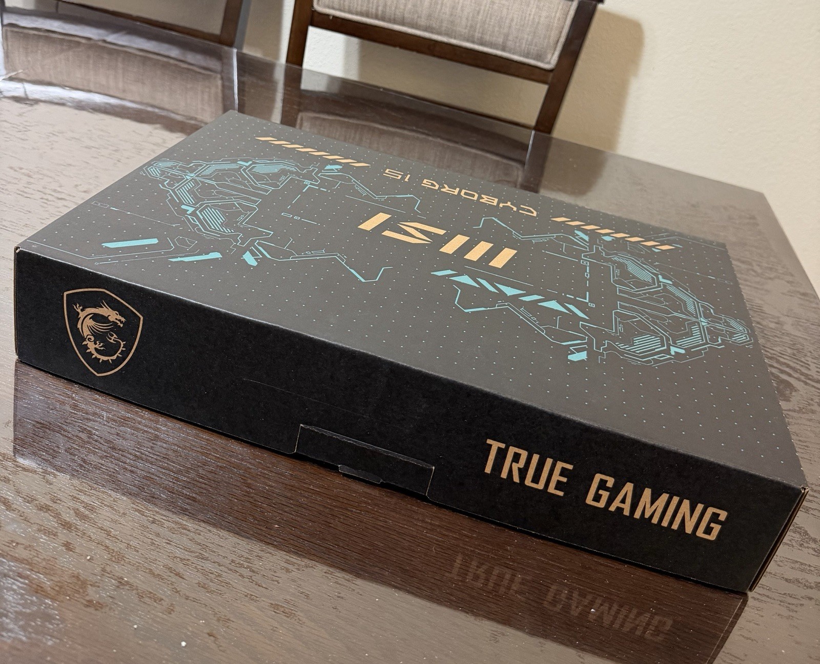 MSI Cyborg 15 Gaming Laptop RTX 4050 I7-13620H 16GB RAM