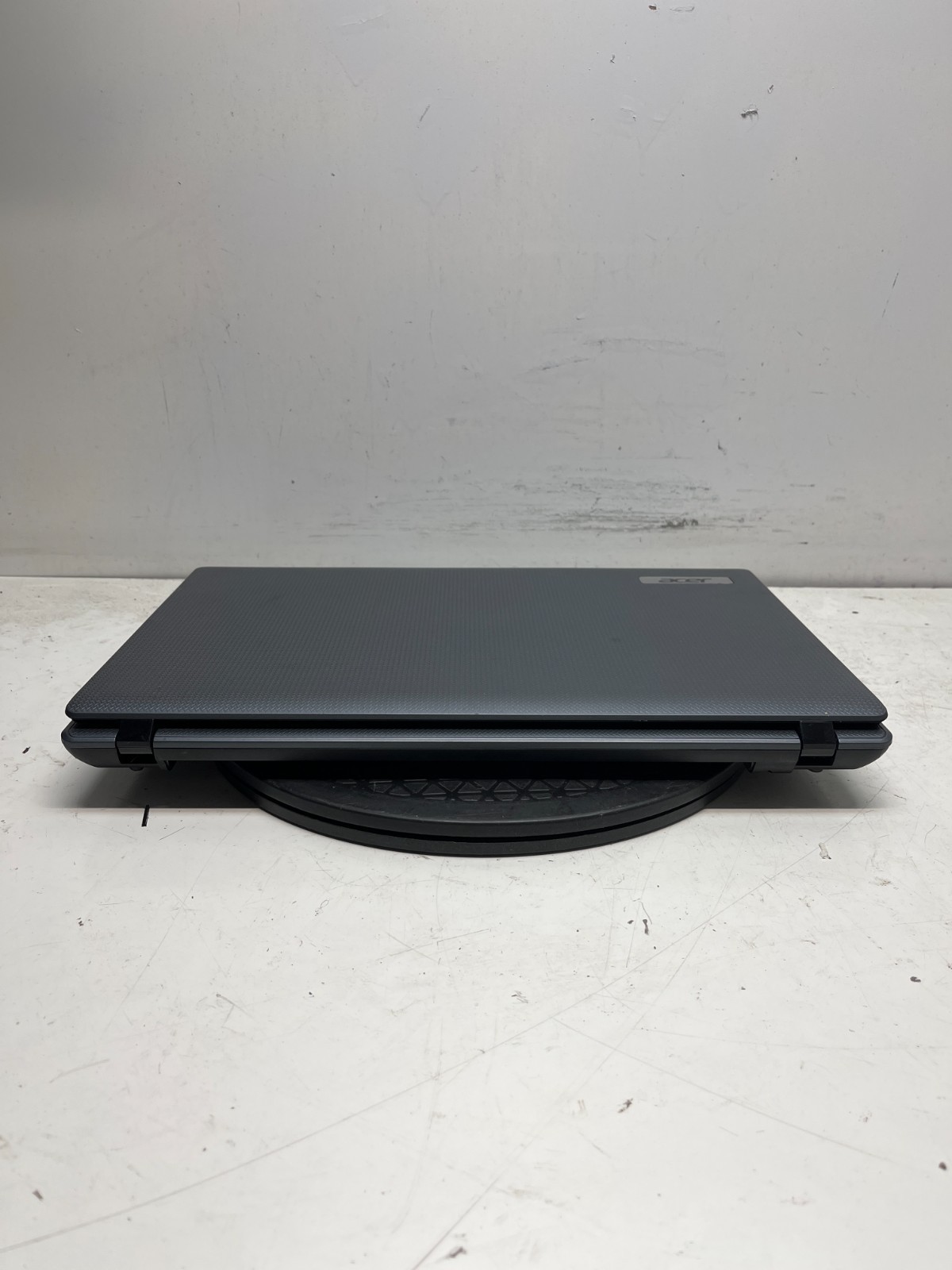 Acer Aspire 5733-6426 Intel Core i3-380M 4GB NO HDD