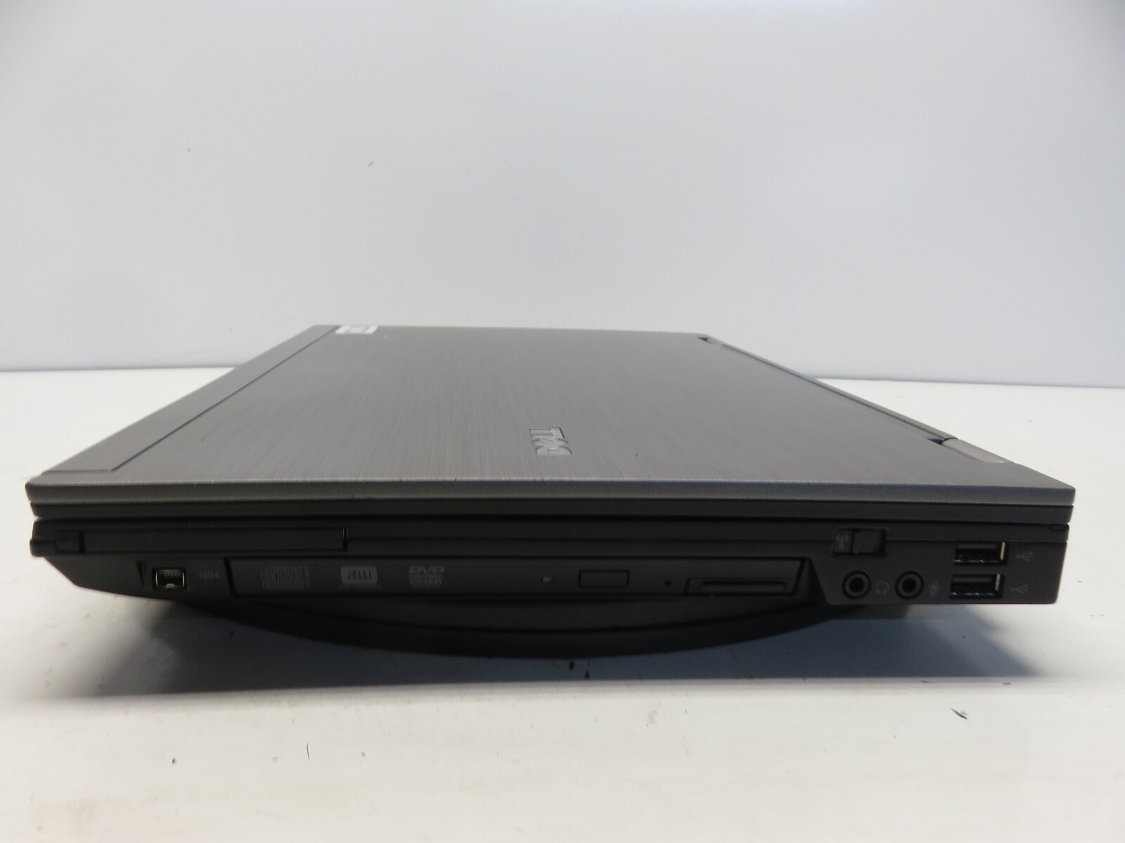 Dell Latitude E6410 Intel Core i5 CPU M 560 @2.67GHz 2GB NO HDD No Batt