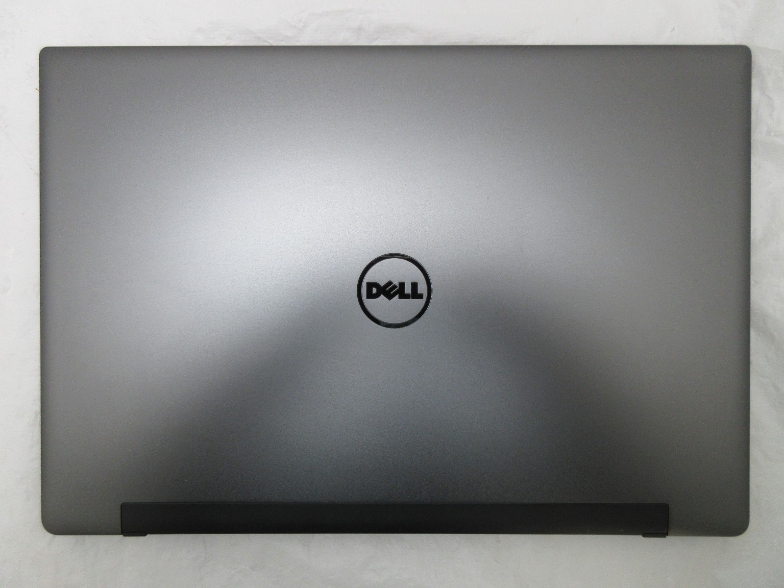 Dell Laitude 7370 13.3″ : Core M7-6Y7S 1.2GHz : 8GB RAM : 256GB SSD : No OS QHD+