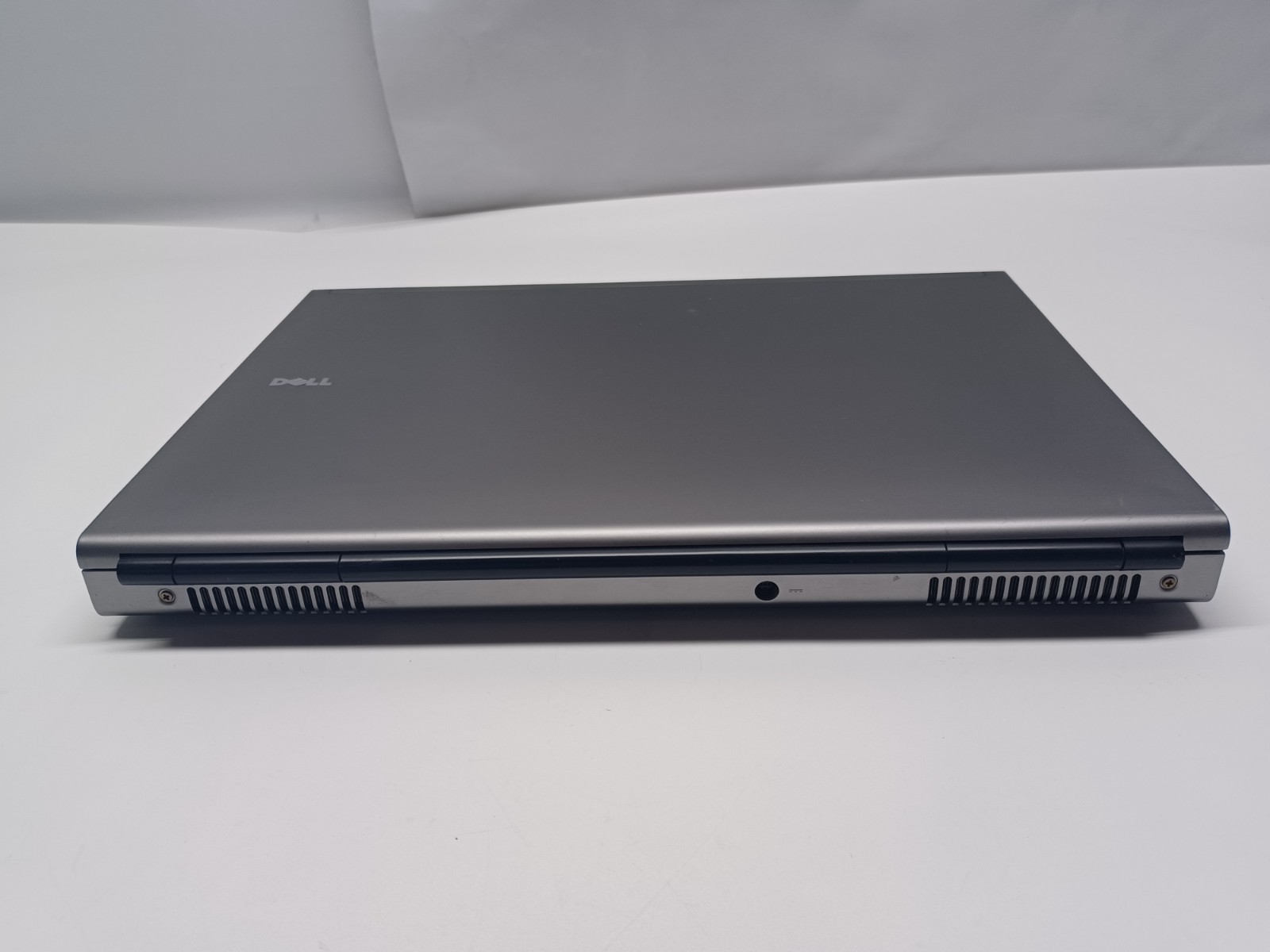 Dell Precision M6500 Workstation i5-M520 4GB 500GB No OS