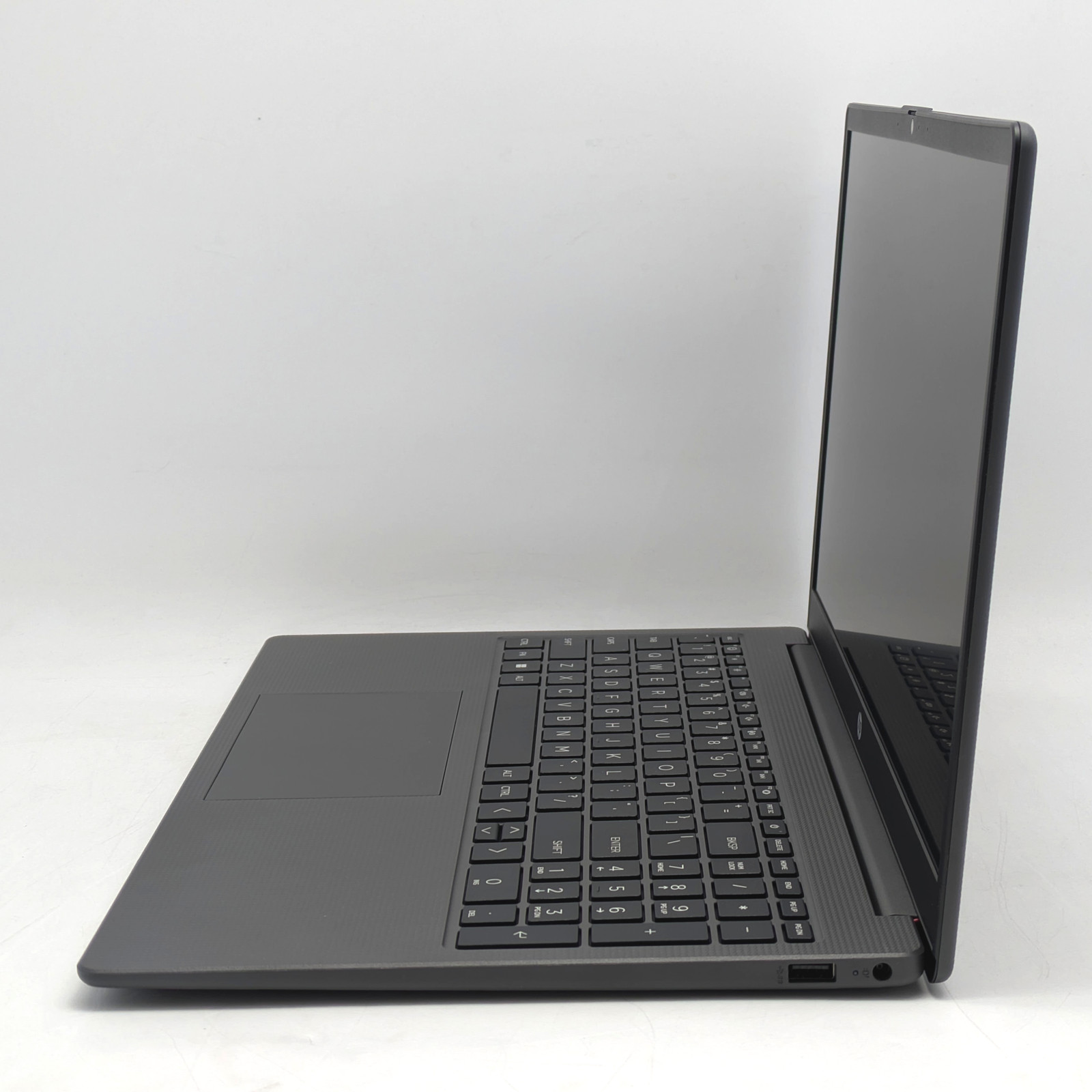 HP 255 G10 15.6″ Laptop Ryzen 7 7730U 32GB DDR4 1TB SSD Windows 11 Home