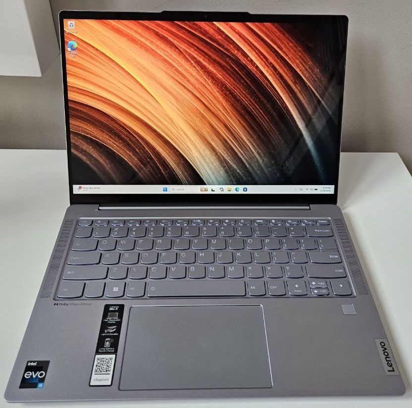Slim 7 14IRP8 14-inch 2.8K 120Hz TOUCH i5-1340P 16GB 256Gb Win 11 Pro Warranty