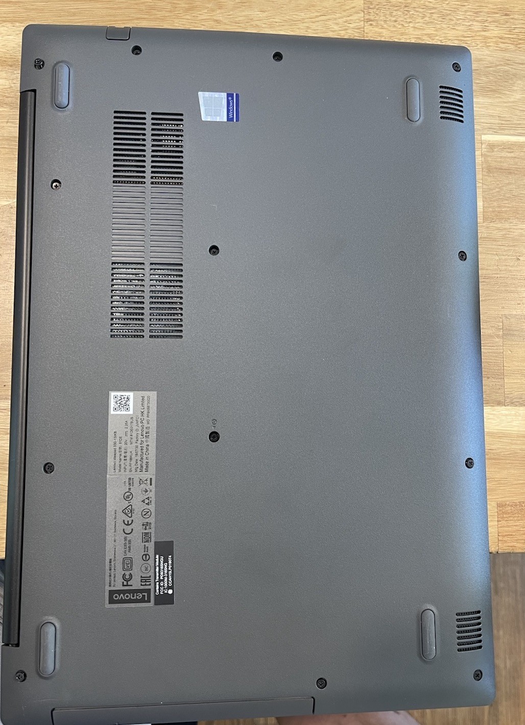 Lenovo Ideapad 330S-15IKB i3-8130U 8GB RAM No Hard Drive Laptop