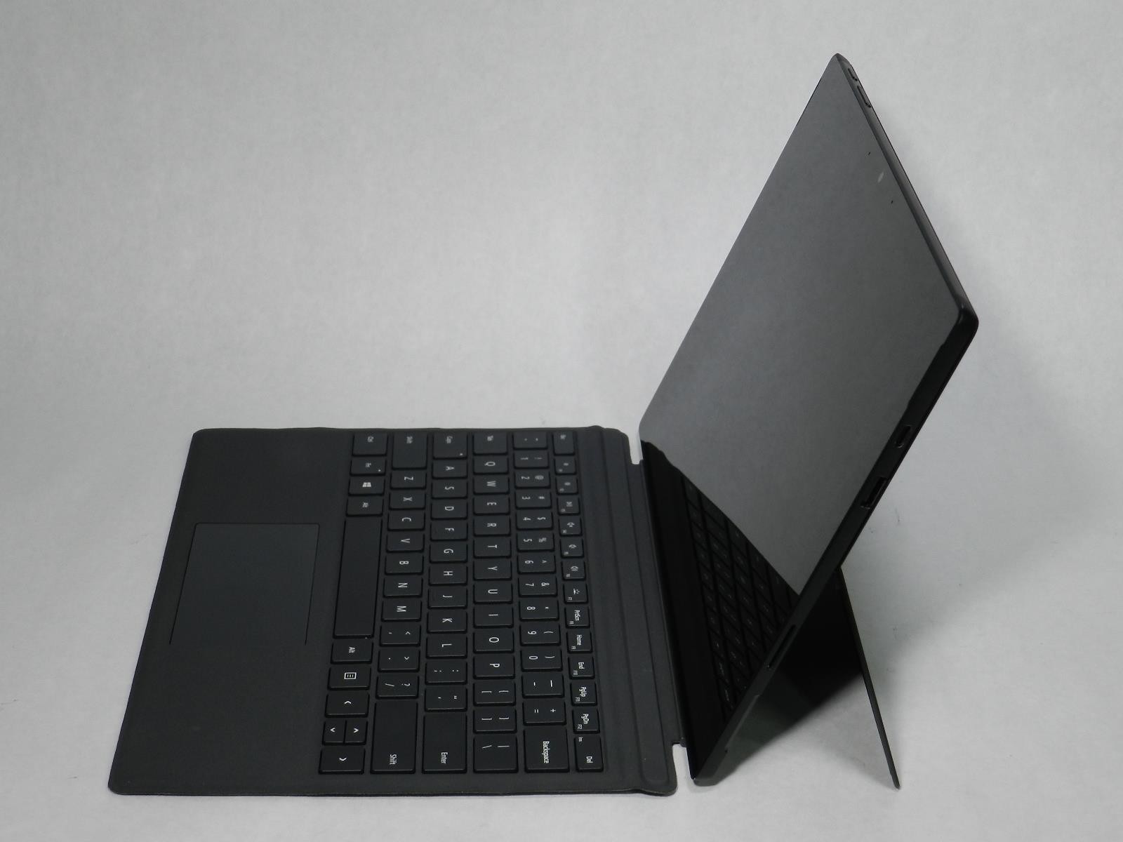 MICROSOFT SURFACE PRO 7 1866 | i5-1035G4 | 256GB SSD | 8GB RAM | B+ | w/ Dock 1