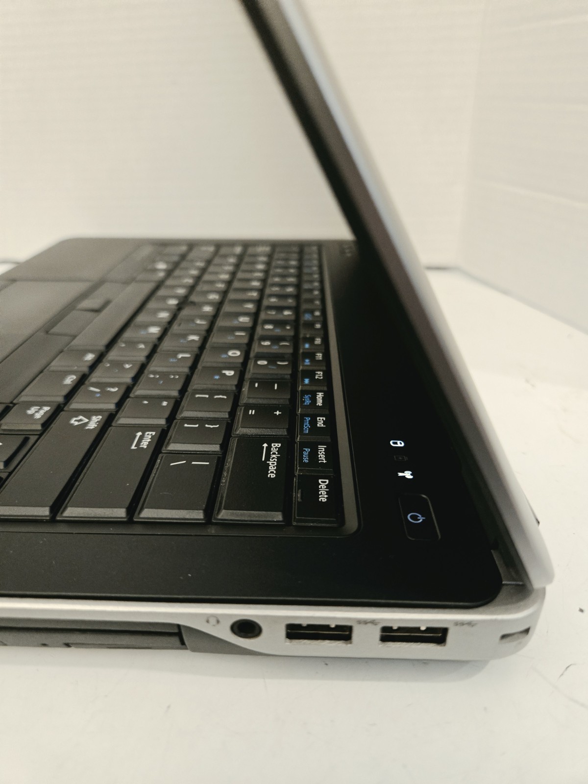 Dell Latitude E6440 i5-4200M 8GB 160GB HDD Webcam Wi-Fi Win10 Pro 14″