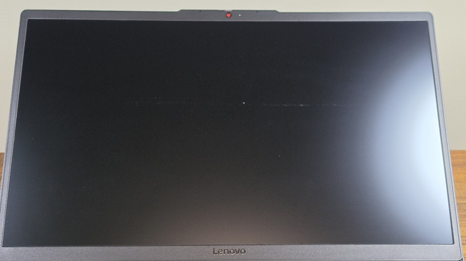 Lenovo LOQ – 15.6″ FHD 144 Hz – i5-12450HX – RTX 2050 – 16/512 **READ**