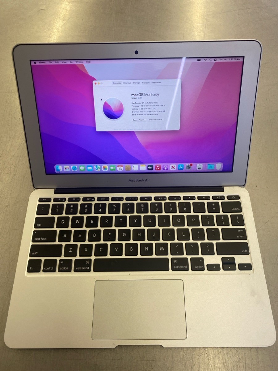 APPLE MACBOOK AIR A1465 2015 MODEL 1.6GHZ INTEL CORE i5 W/4GB MEM. (CJL006582)