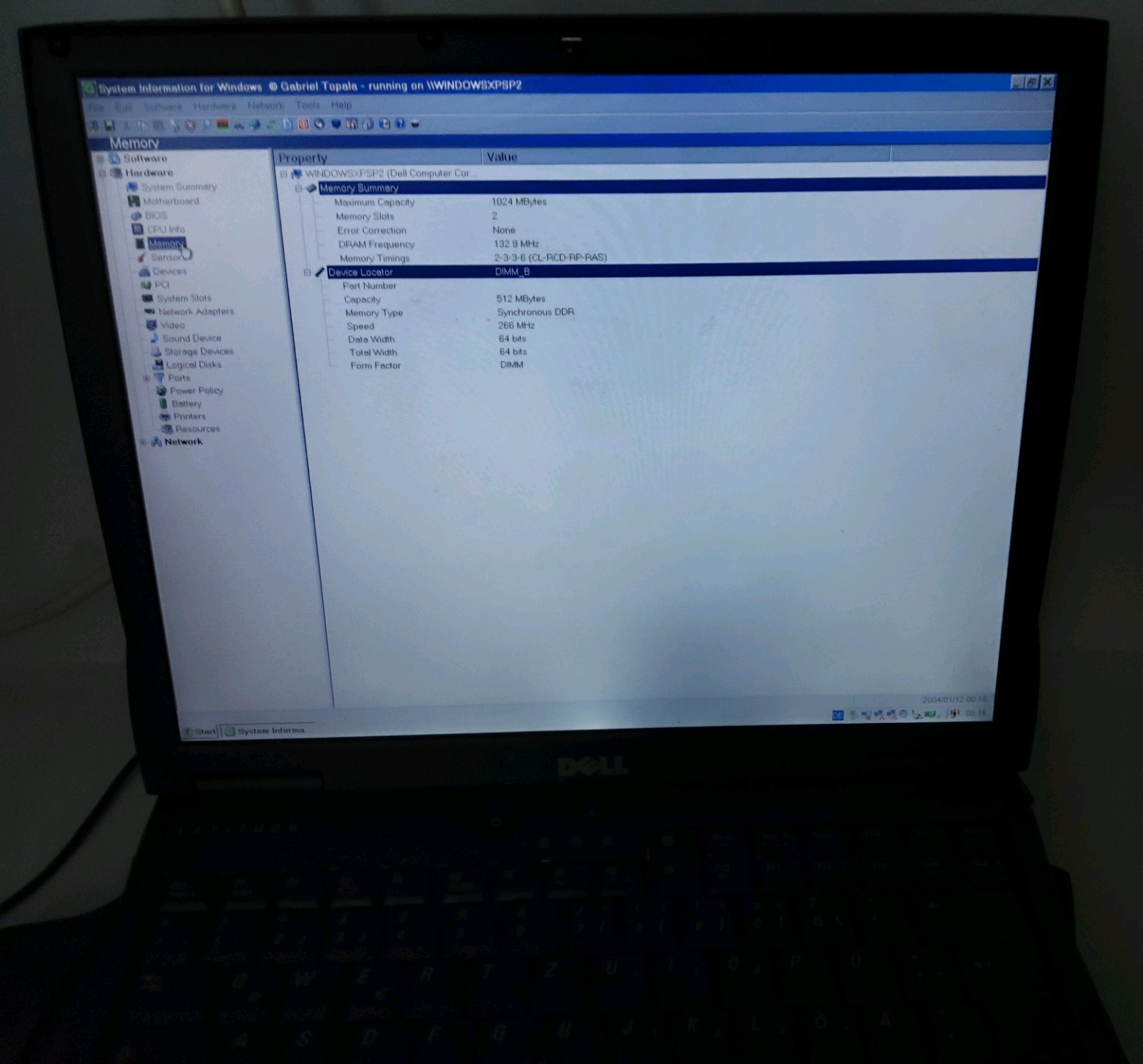 Vintage DELL Latitude C640 P4 1.8GHz/14.1TFT/RAM512MB/HDD40GB/GraKa16MB/Docking