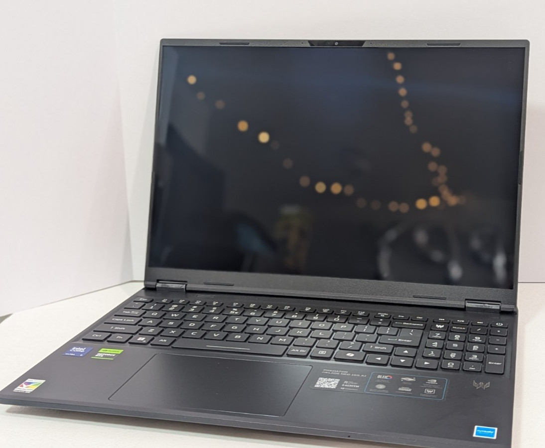 Acer Predator Helios Neo 16S Intel Ultra 9 275HX 32GB RAM NVIDA GeForce 5070 Ti