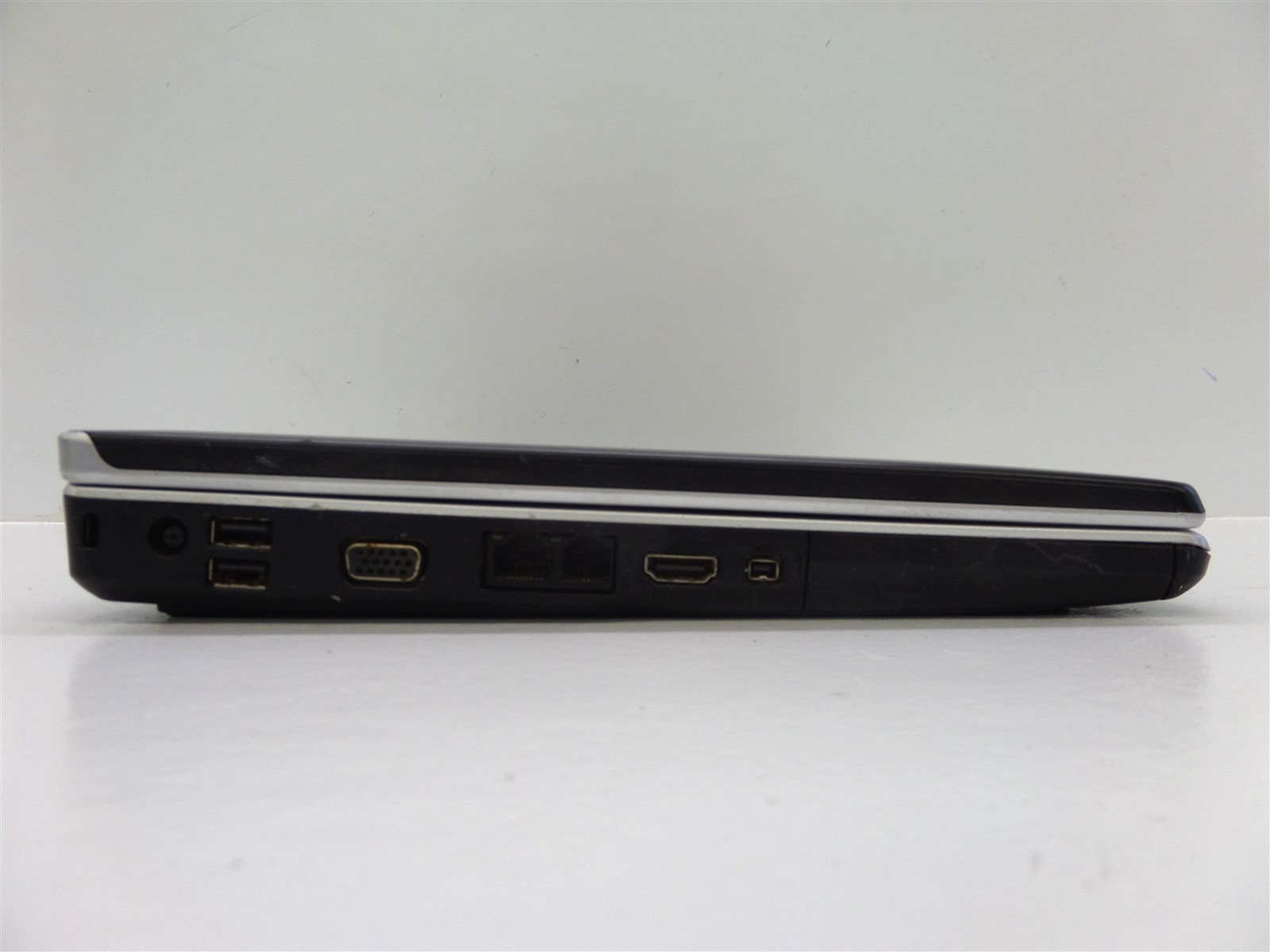 Dell Inspiron 1525 Intel Core 2 Duo 1.83GHz 3GB – No HDD or CDROM