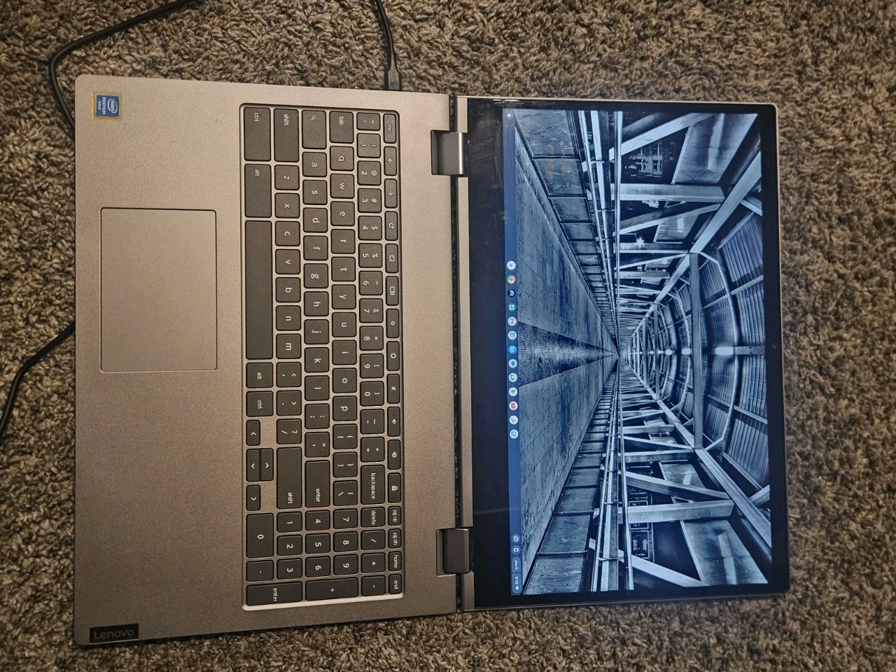 Lenovo Chromebook C340-15 4GB ram 64GB of eMMC storage 1920×1080
