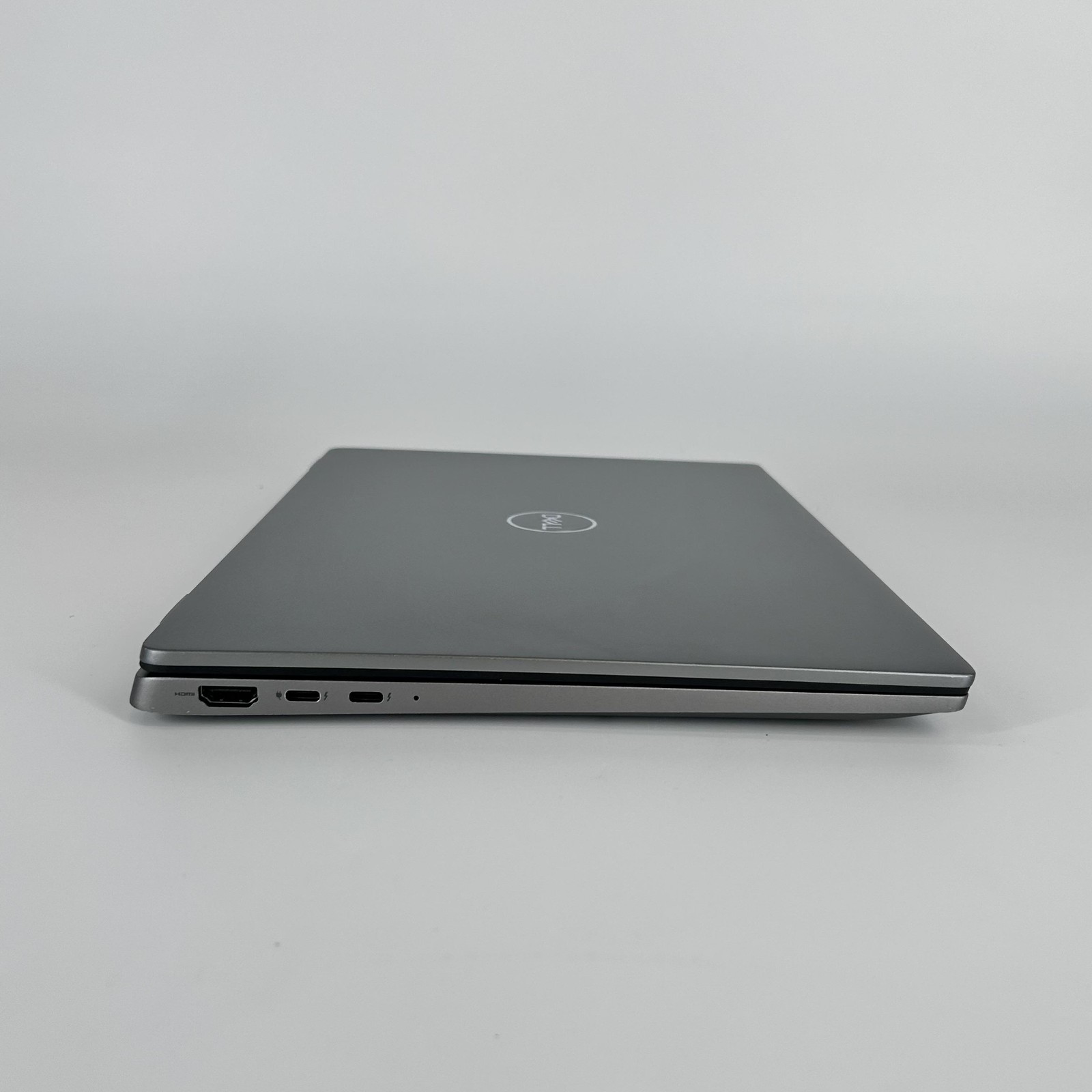Dell Latitude 7440 14 Gray QHD+ TOUCH 1.9 GHz i7-1370P 32GB 256GB SSD Very Good