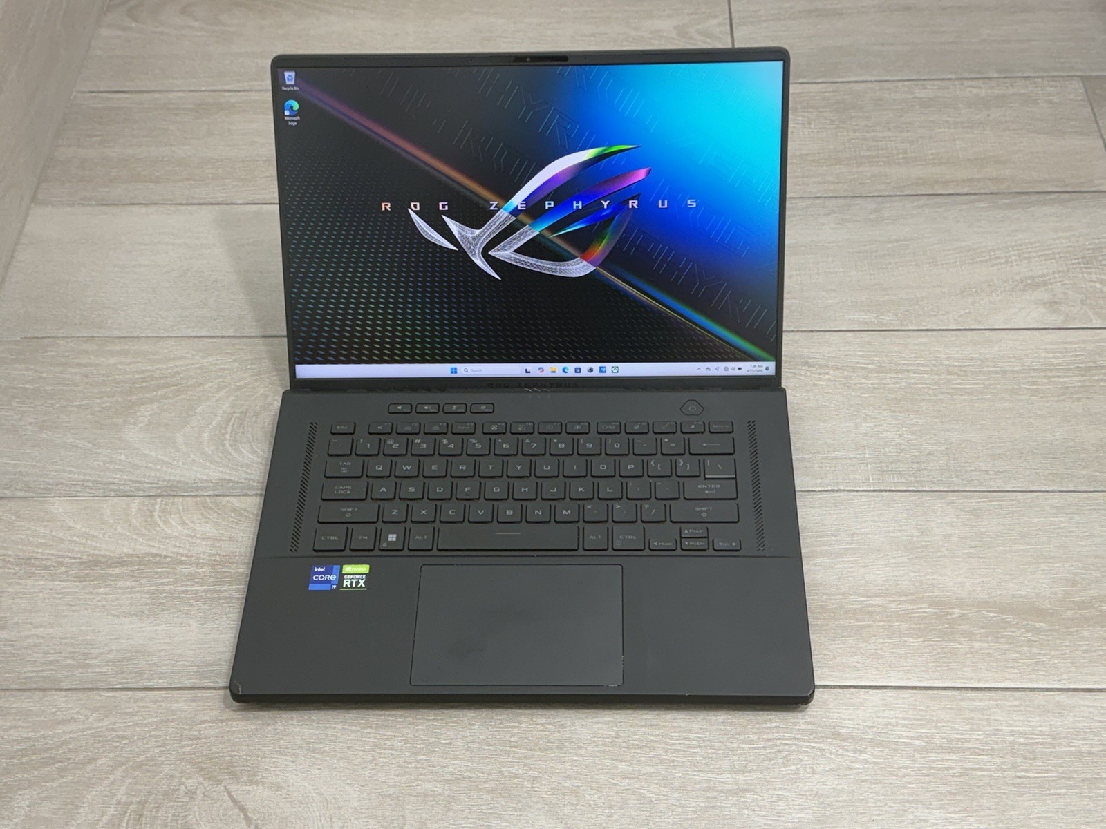 Asus ROG Zephyrus M16 GU603Z 16″ Core i9-12900H 8 GB RAM 512GB NVMe SSD RTX 3070
