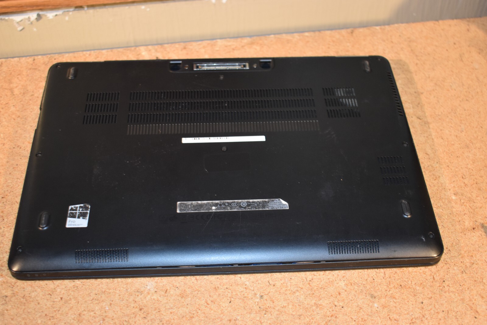 Dell Latitude E7470 Ultrabook Intel Core i5-6300U 128GB SSD Windows 7 Pro 32-bit
