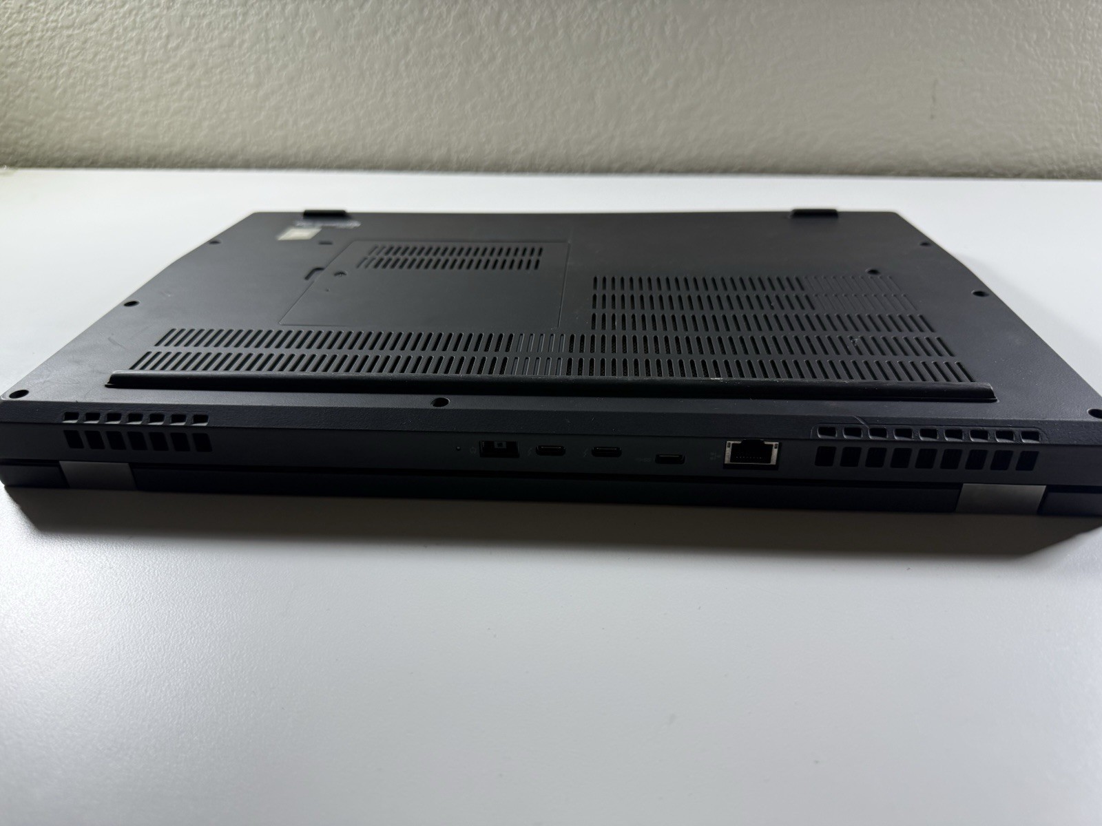 LENOVO THINKPAD P15 GEN 1 | CORE I7-10850H 512GB 16GB RAM WIN 11 NVIDIA T1000