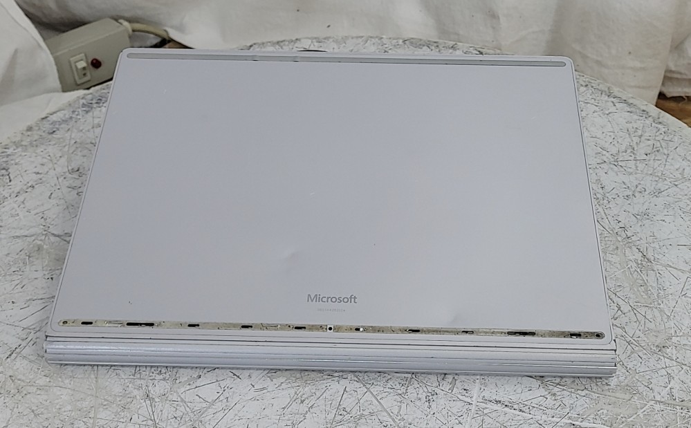 MICROSOFT Surface Book 3 1900 Laptop Core I5-1035G7 8GB 256GB SEE NOTES