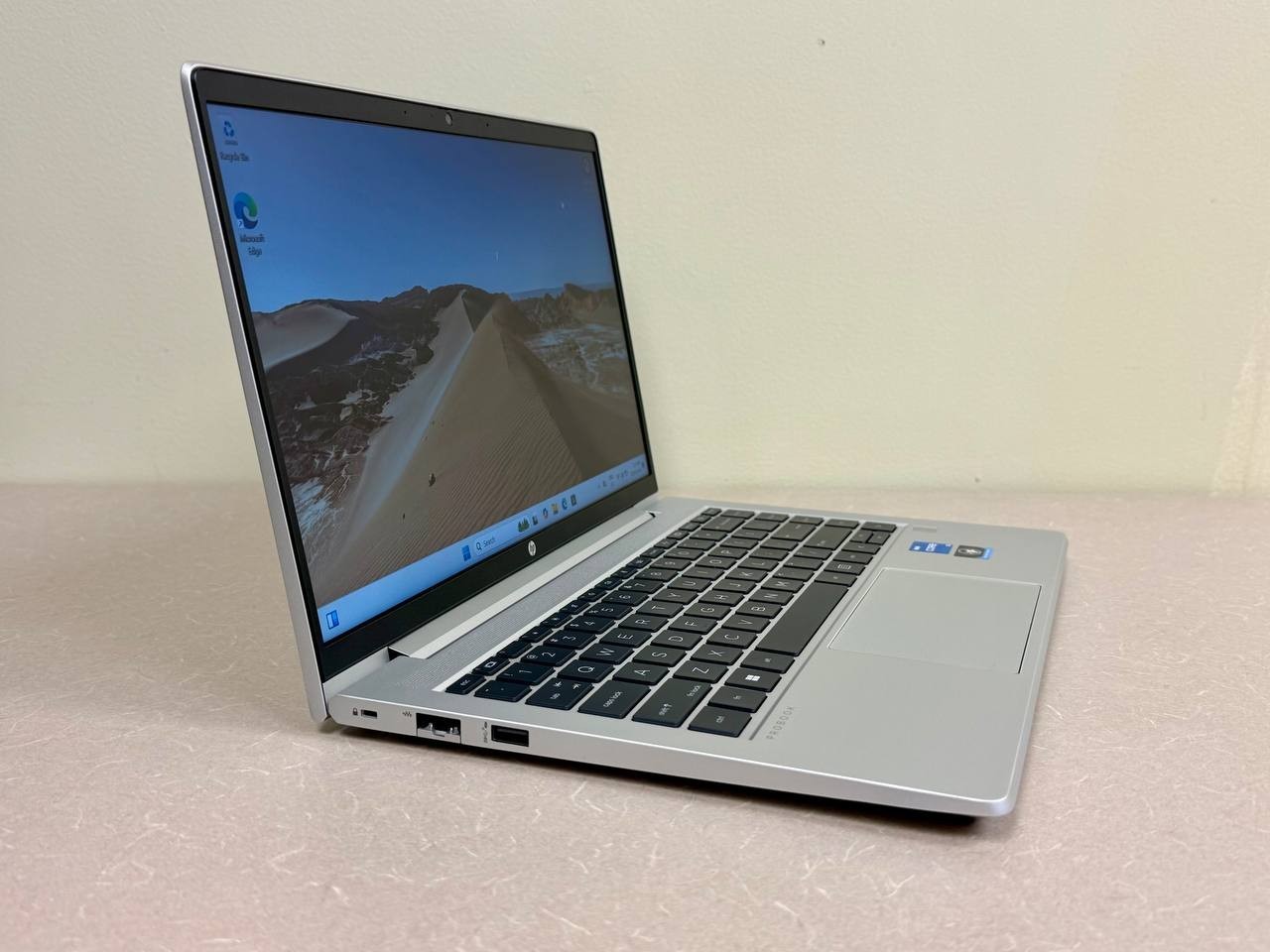 HP ProBook 440 G8, 14 inch (i5 11th gen, 16 GB RAM, 256 GB SSD, Silver)