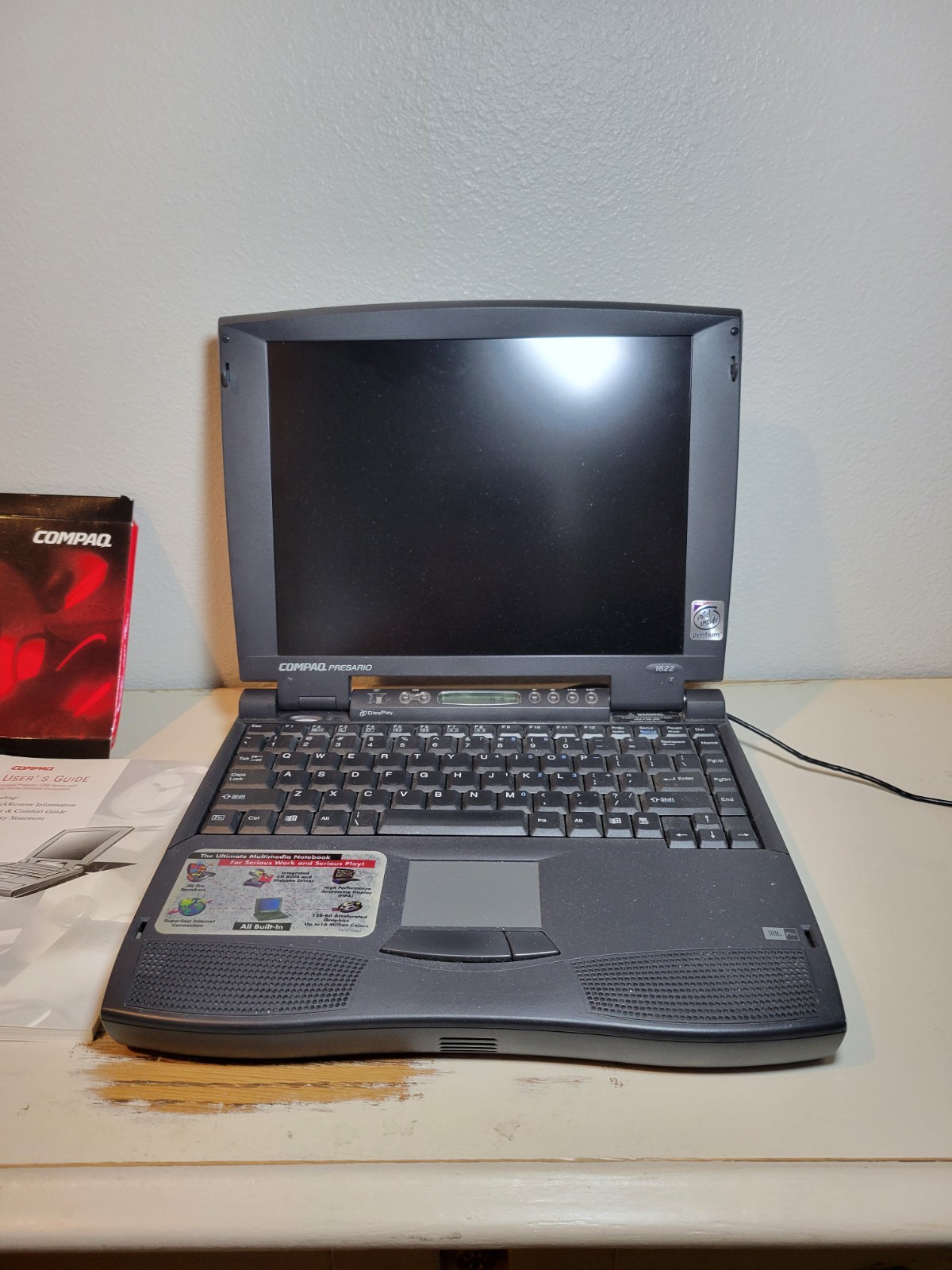 Vintage Compaq Presario 1622 Pentium W Restore CD Manual Microsoft 95 Excellent