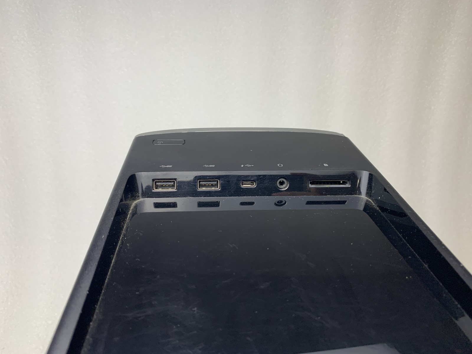 HP 750-467c Core i7-6700 3.4GHz 16GB RAM NO HDD NVIDIA NO OS Fair