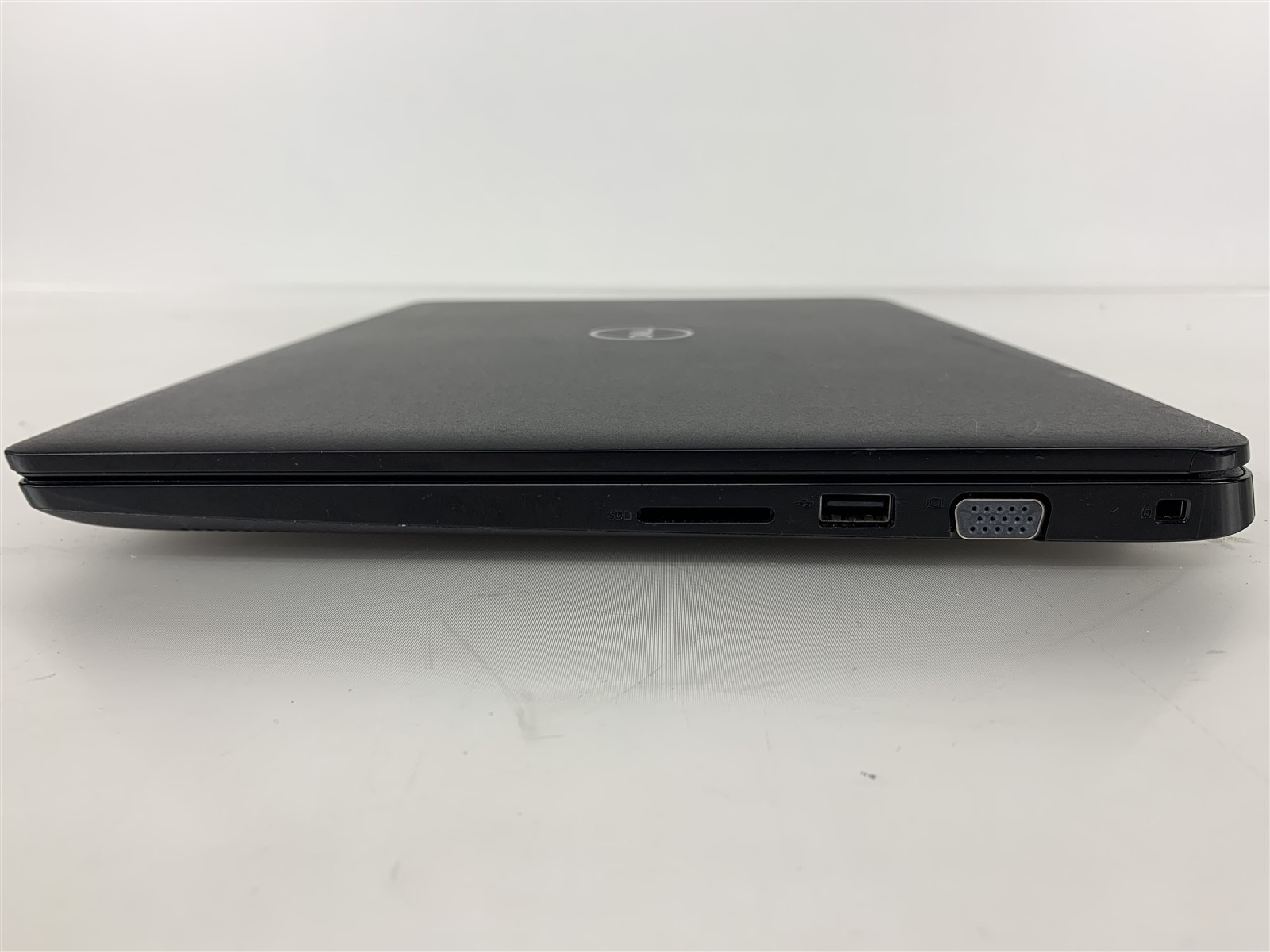 Dell Latitude 3400 Intel i3 8145U 2.10GHz 16GB RAM 256GB M.2 SATA 14″ Laptop