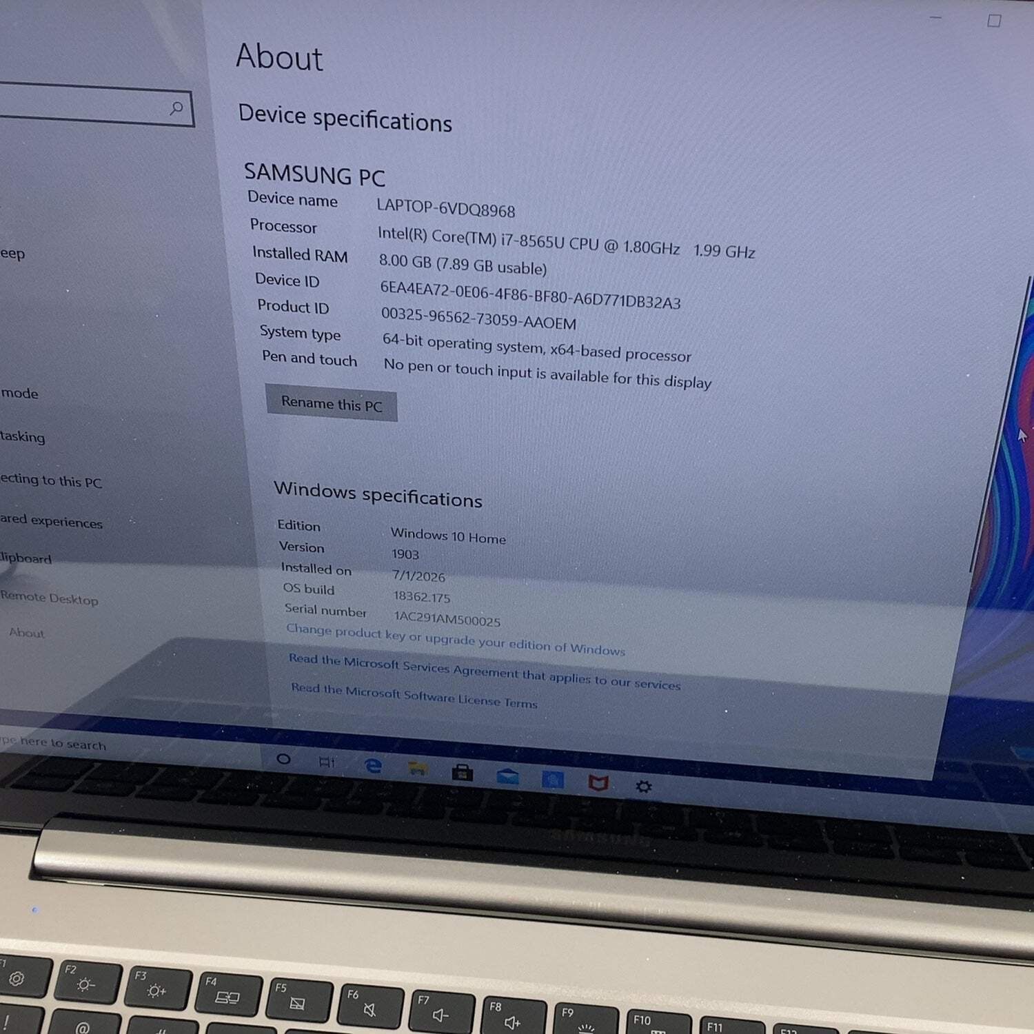 Samsung Notebook 7 NP750XBE 15.6″ i7-8565U 2.0GHz 8GB RAM 256GB SSD