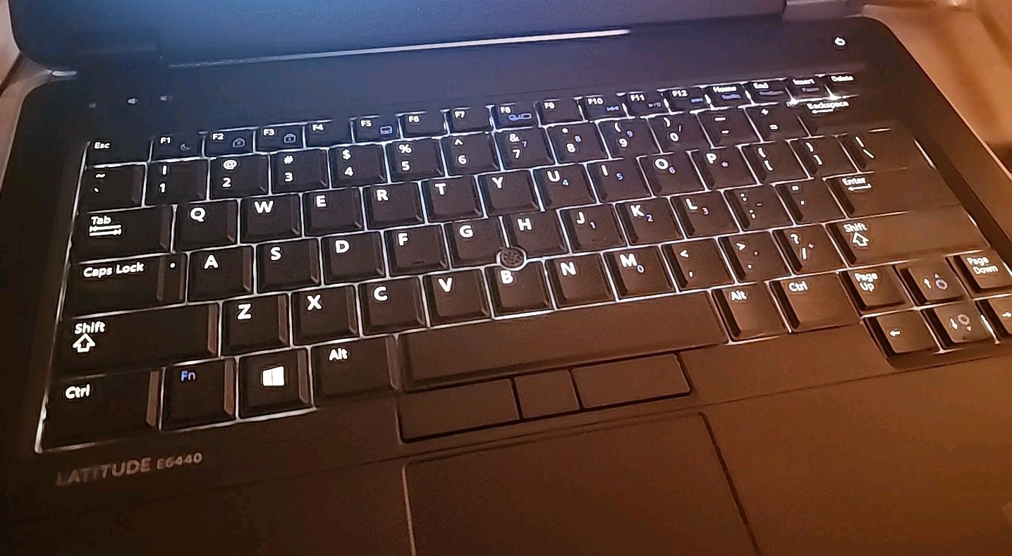 Dell Latitude E6440 i5-4300M CPU@2.6GHz 8GB RAM No HDD/SSD/OS Good Batt(3A826)