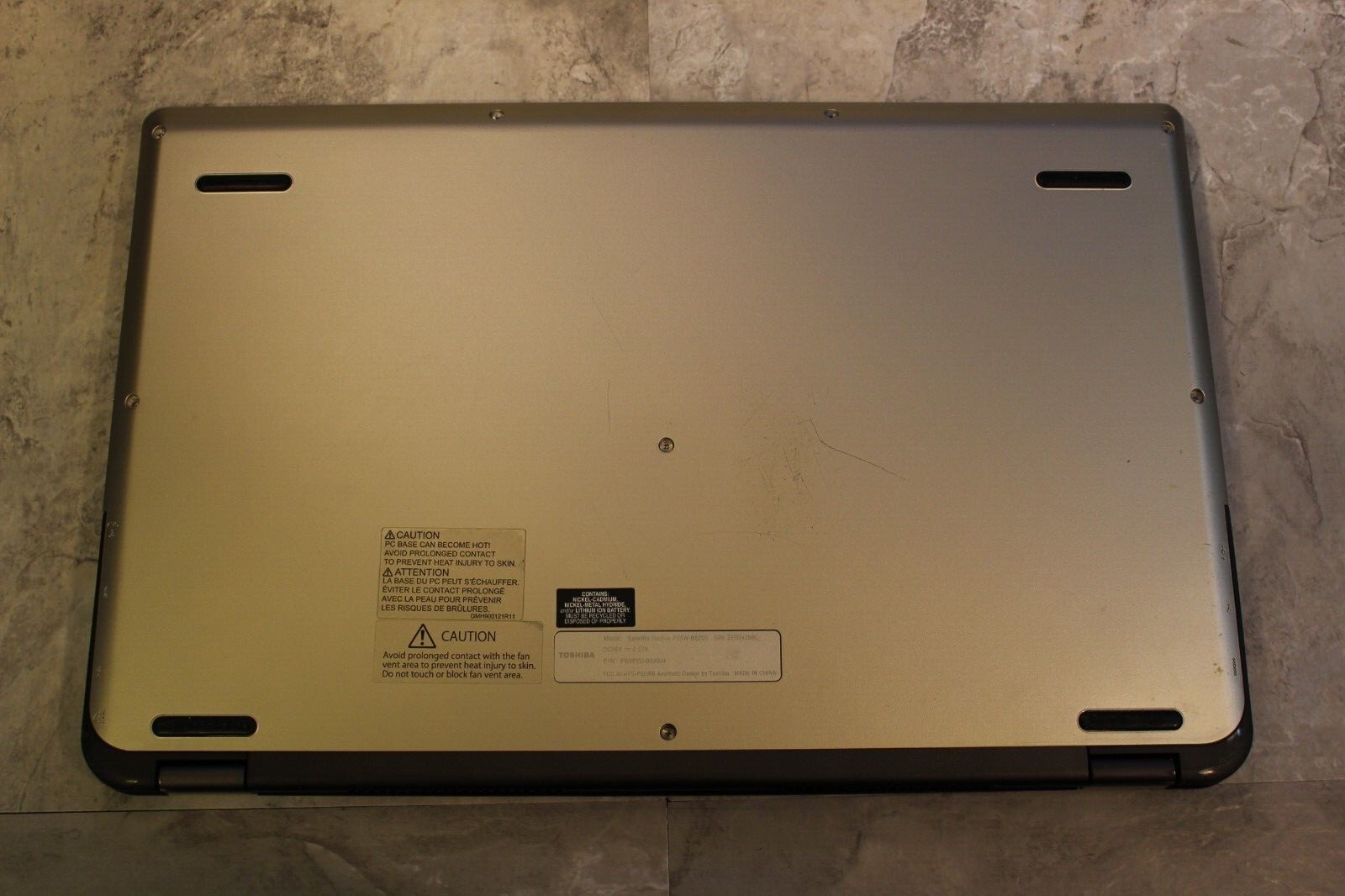 Toshiba Satellite Radius P55W-B5220 Laptop Booted 750GB HD Wiped Screen Probs i5