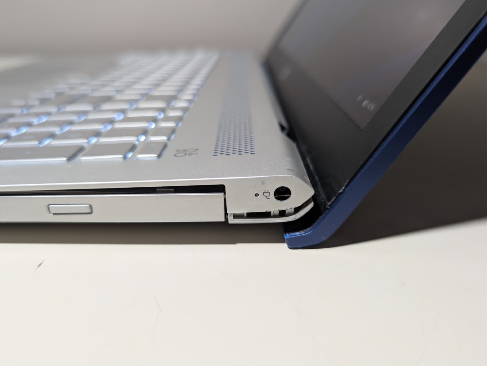 Read! HP Pavilion 15-CC1 Touchscreen | i7-8th Gen 8GB RAM 128GB SSD | NVIDIA