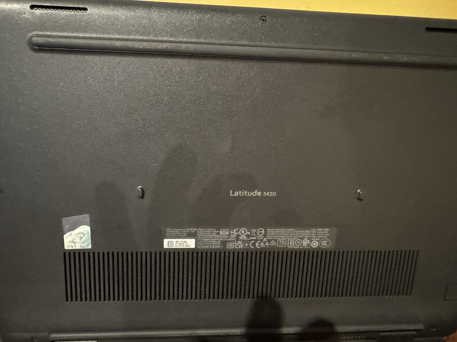 Dell Latitude 3420 14” Laptop i5-1135G7 8GB RAM 256GB SSD (Windows 11 Pro)