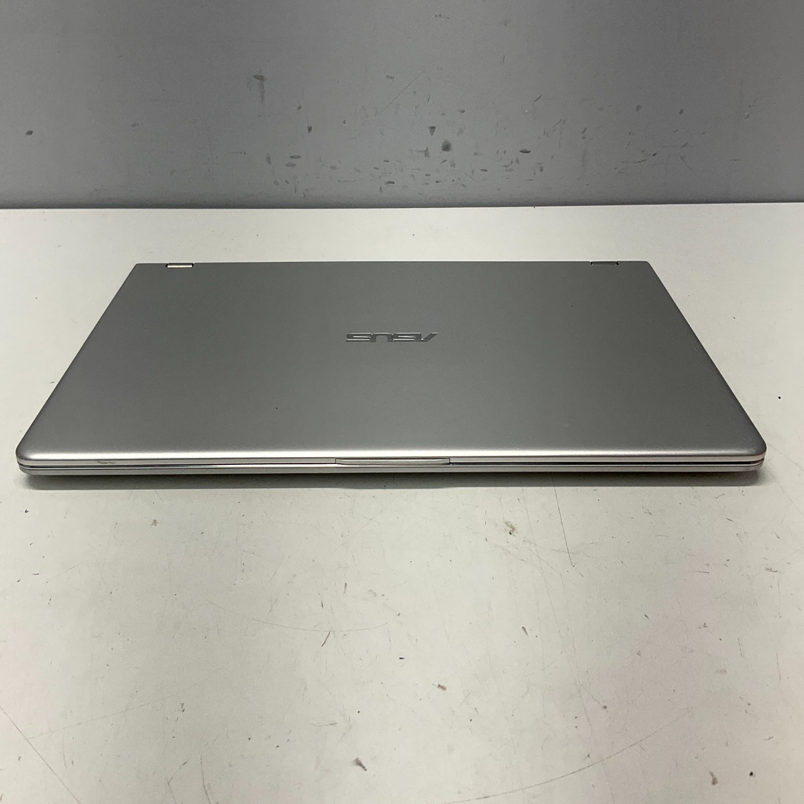 ASUS Q505UAR | INTEL CORE I5-8250U @ 1.60 GHz 1TB HDD 12GB Windows 11 Pro Laptop