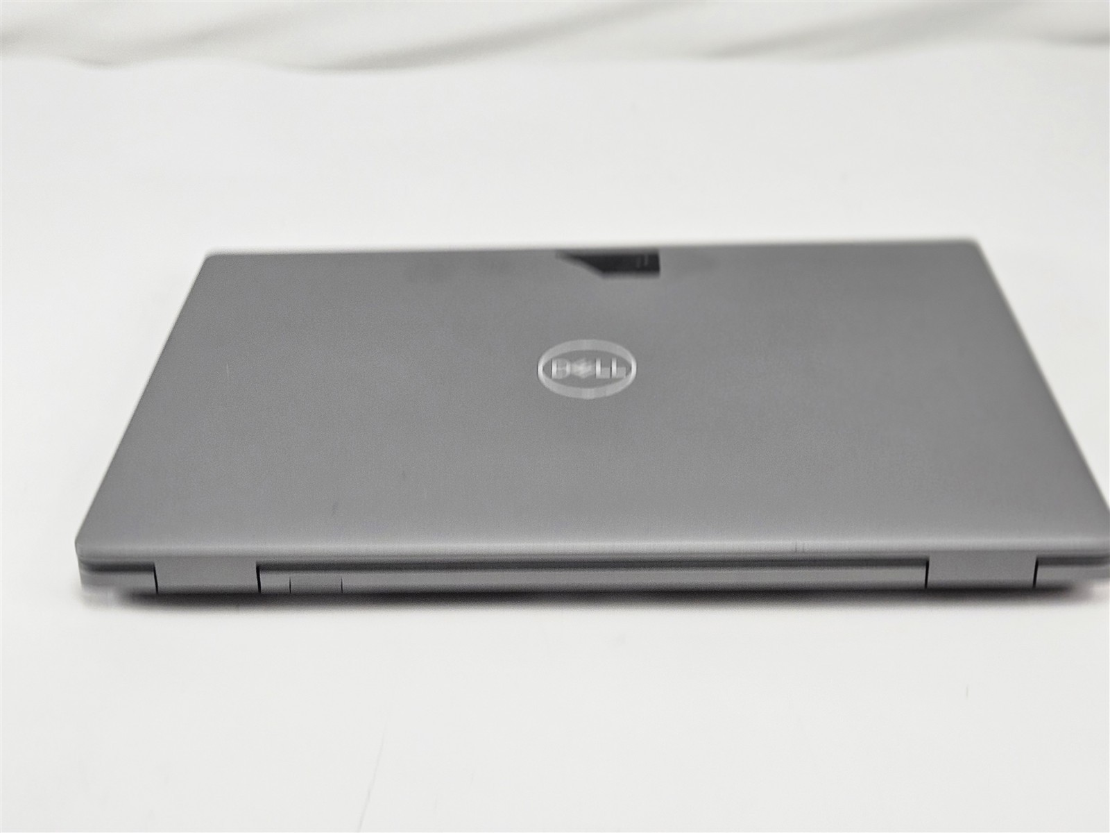 Dell i5-12500H Latitude 5531 256GB SSD 16GB 15.6″ FHD HDMI Wi-Fi 6E No OS