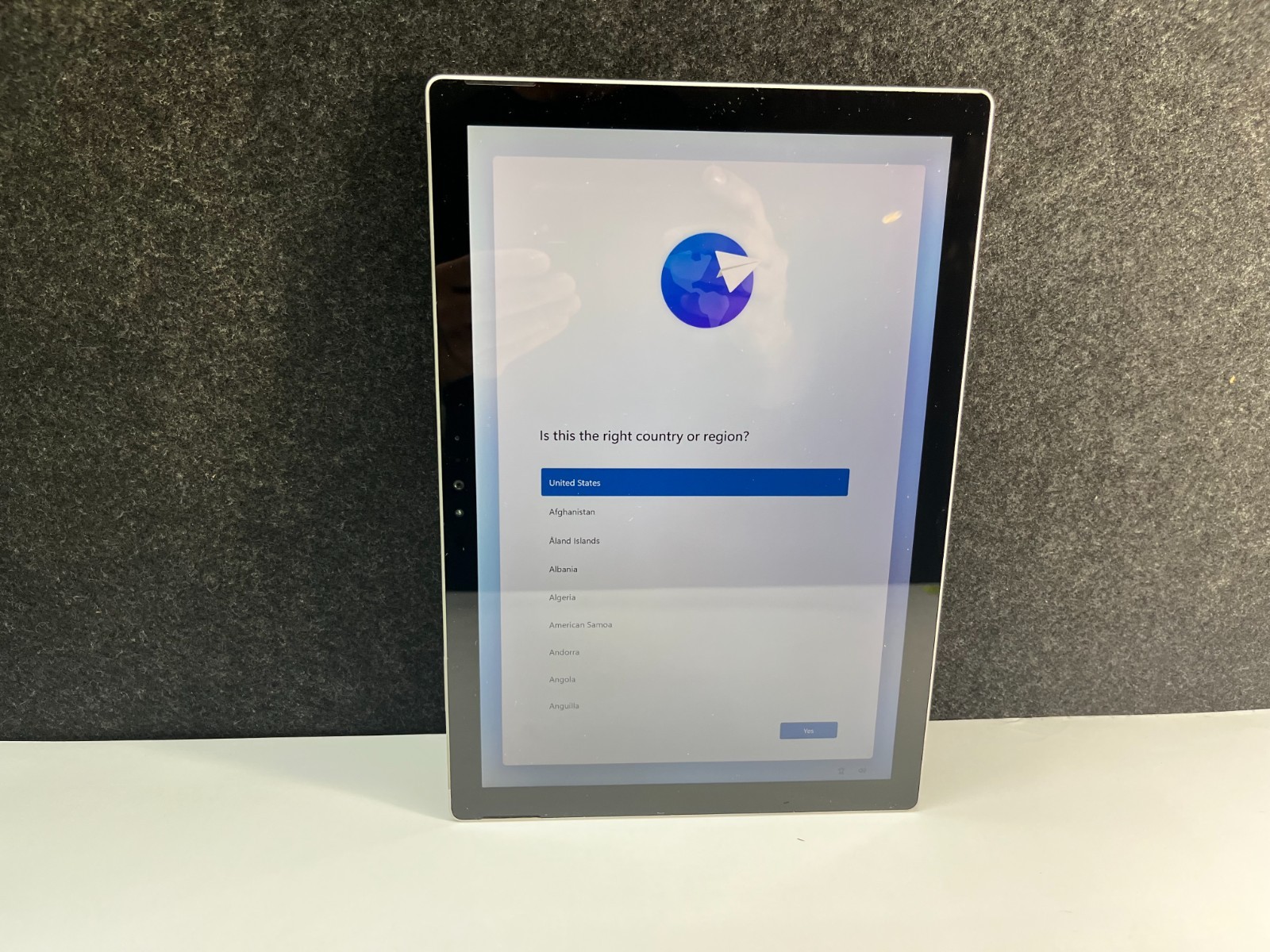 Microsoft Surface Pro 4 (1724) M3-6Y30 4GB RAM, 128GB SSD, WIN PRO 11 LOT OF 3