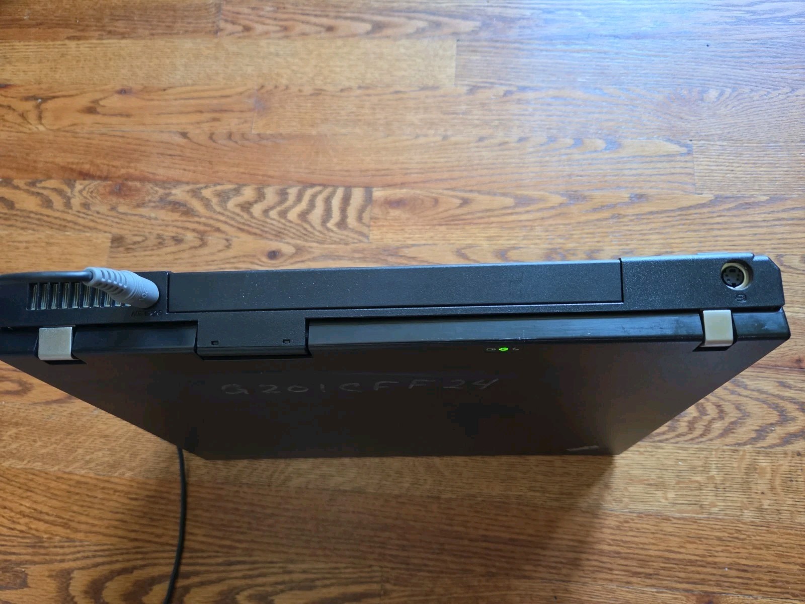 IBM ThinkPad R61 15″ Intel T7500 2.2 GHz 3GB RAM 160GB HDD Win XP Pro