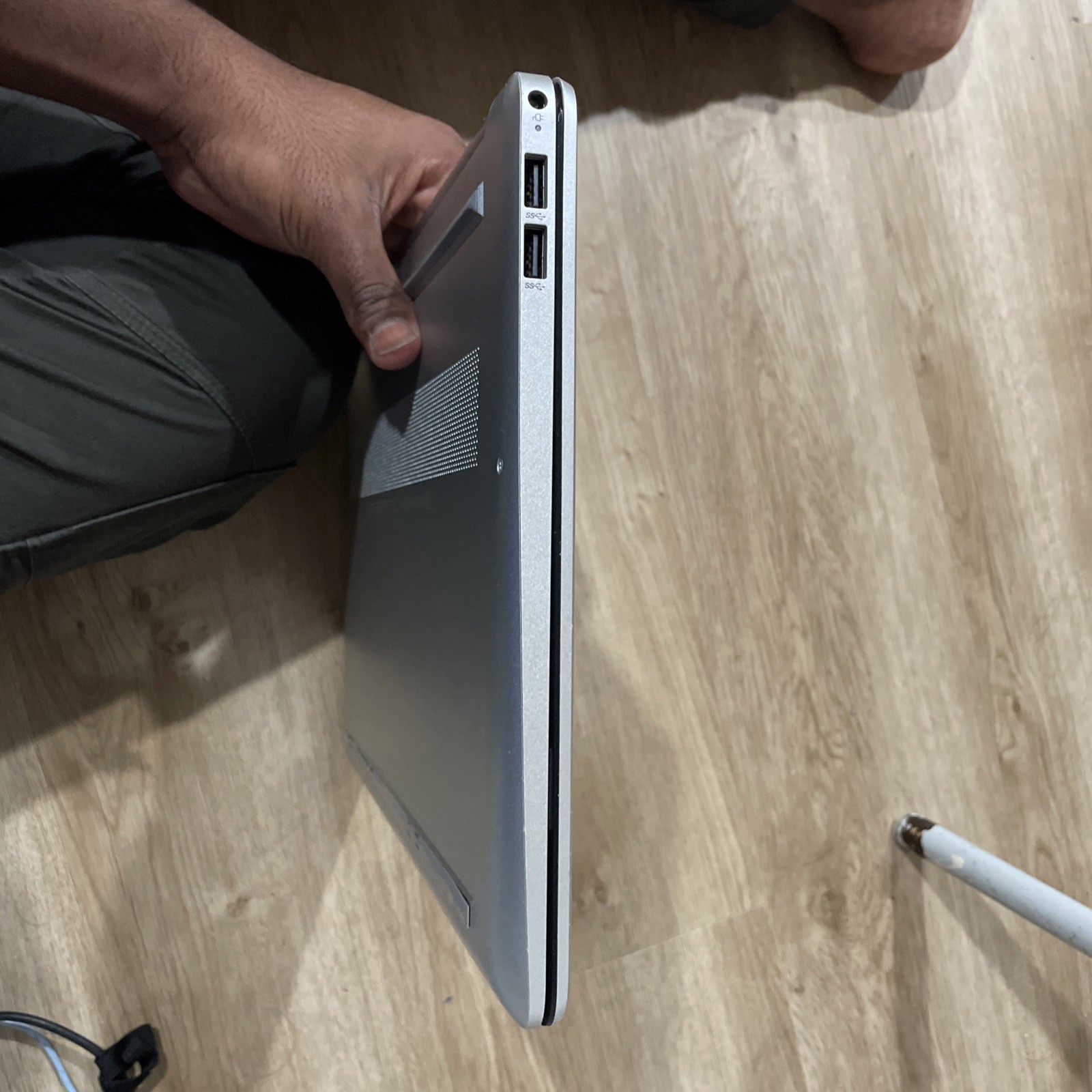 HP EliteBook Laptop Computer 14” HD Core i5 16GB RAM 256GB SSD Windows 11 WiFi