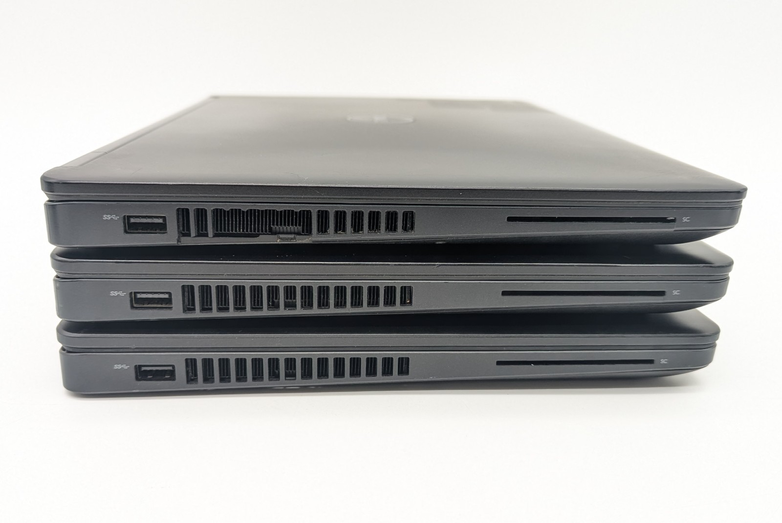 Lot of 3 Dell Latitude E5470-Intel Core i5-6300U 2.5 GHz 8GB DDR4 RAM No OS/SSD