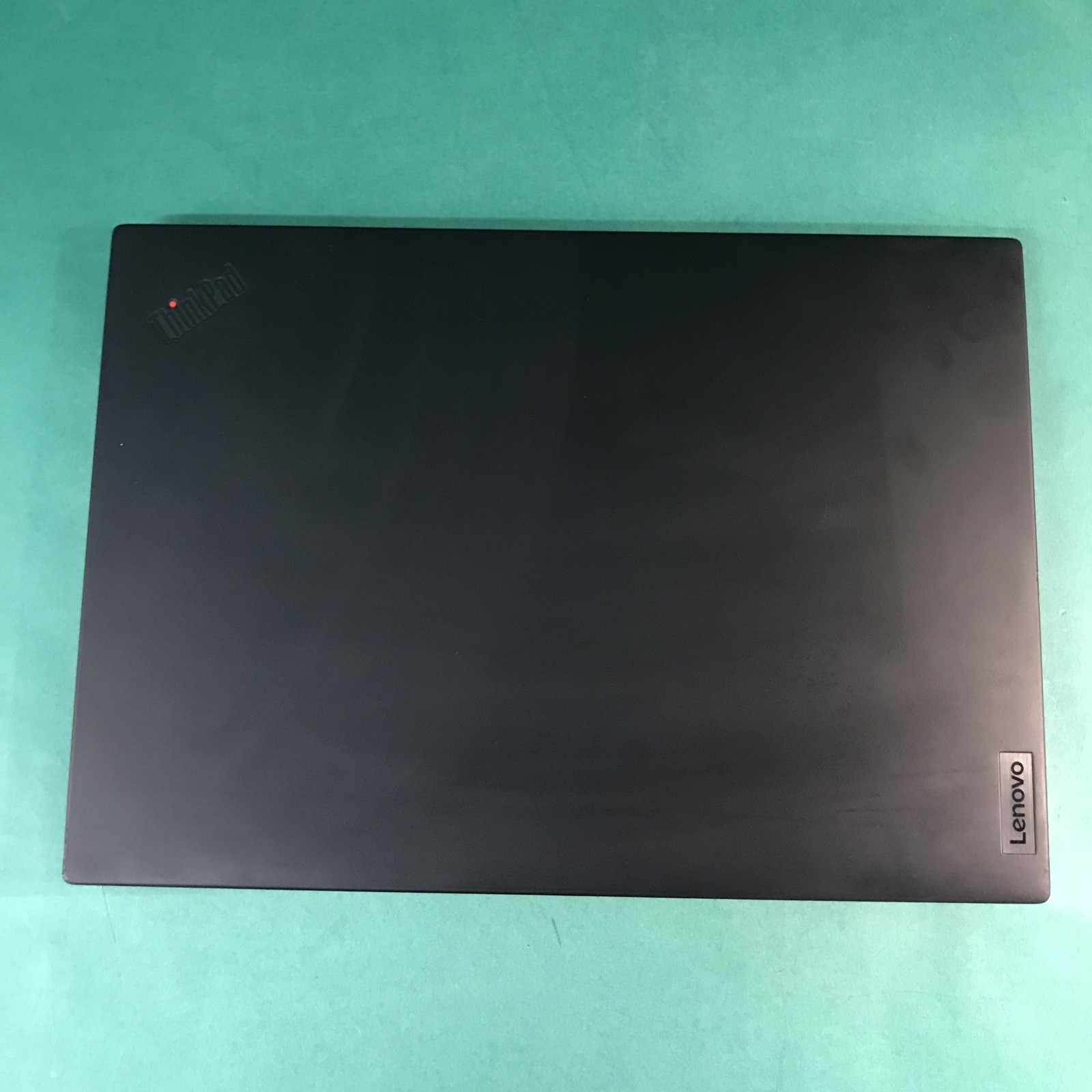 Lenovo ThinkPad P1 Gen 5 Intel i9-12900H 8GB RAM 1TB NVME Nvidia RTX A2000 W11P