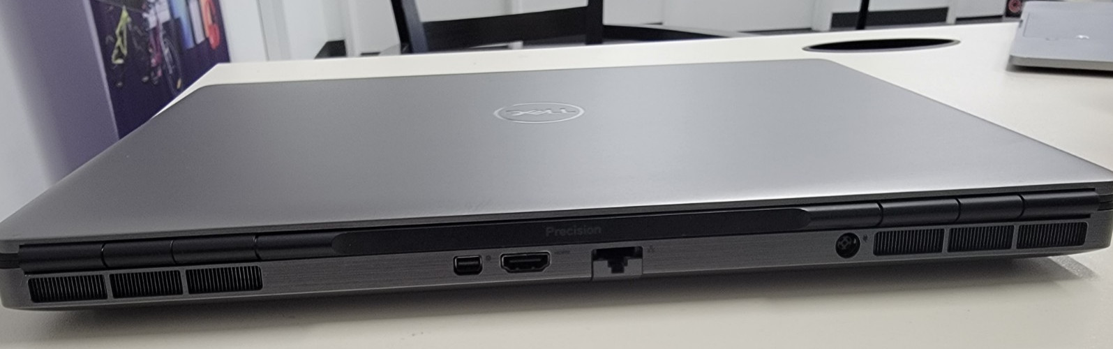 Dell Precision 7550 15.6″ Laptop i7-10850H Quadro T2000 RAM 48GB 1TB SSD W11PRO